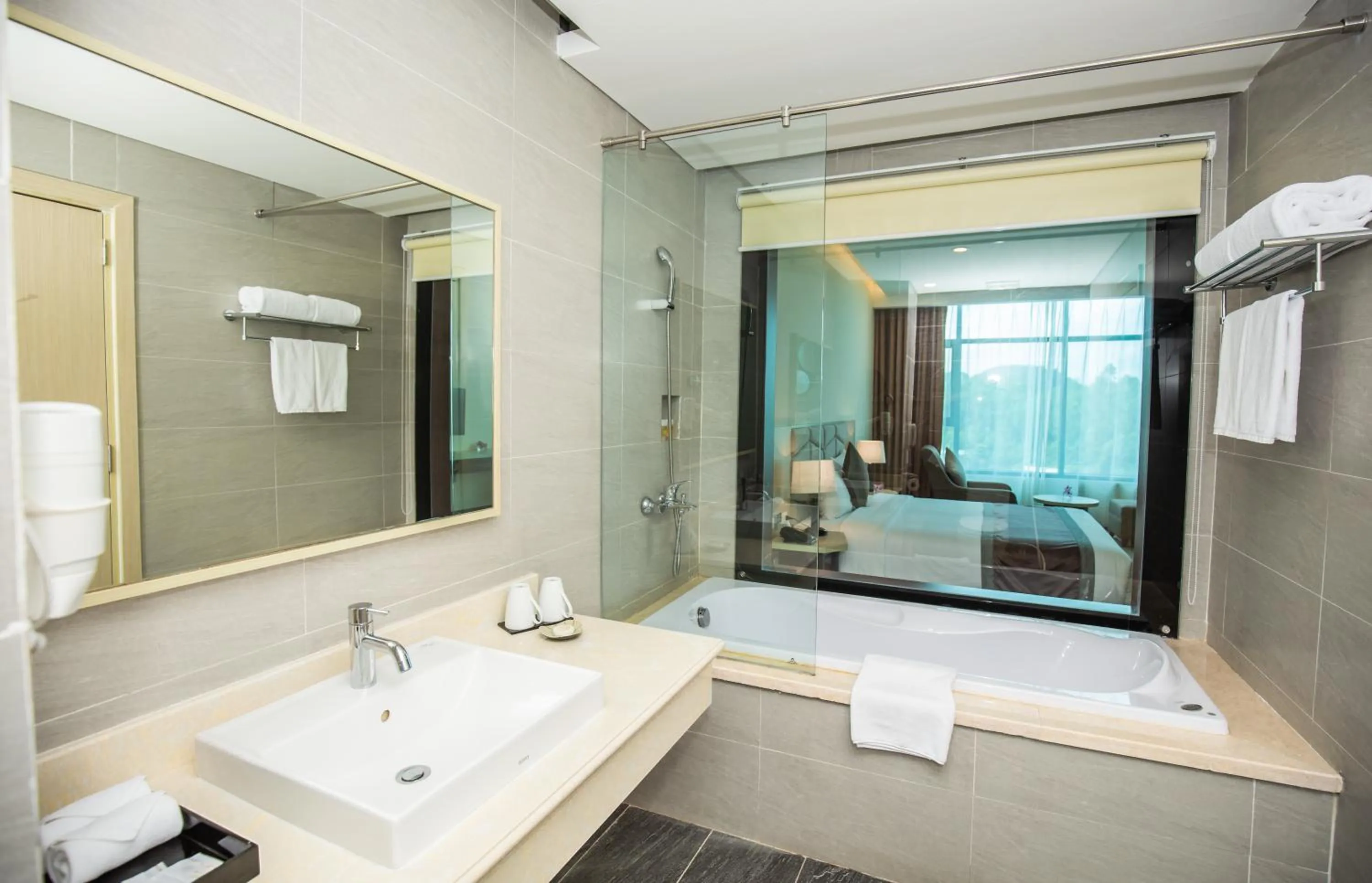 Bathroom in Muong Thanh Luxury Dien Lam