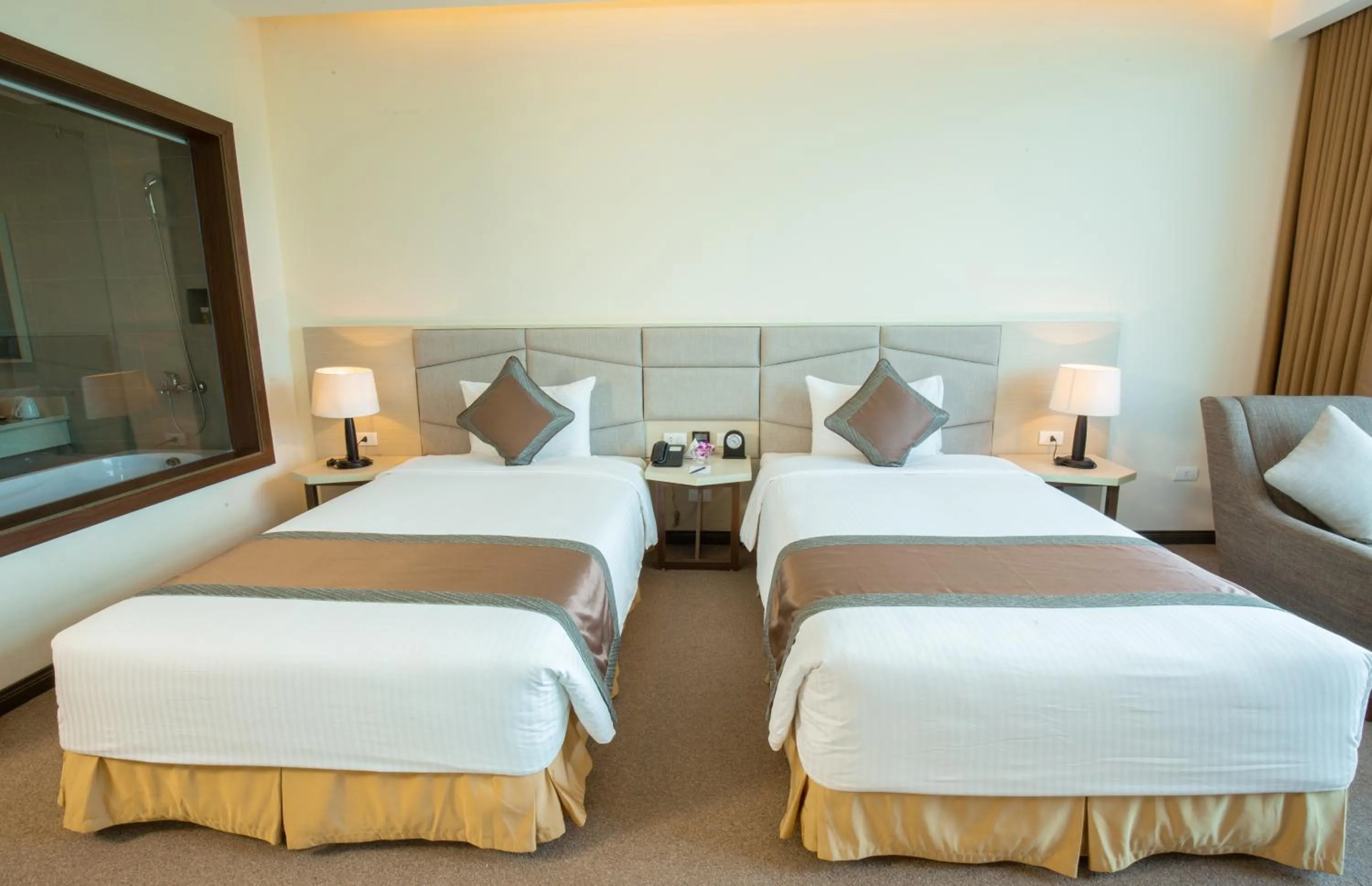 Bed in Muong Thanh Luxury Dien Lam