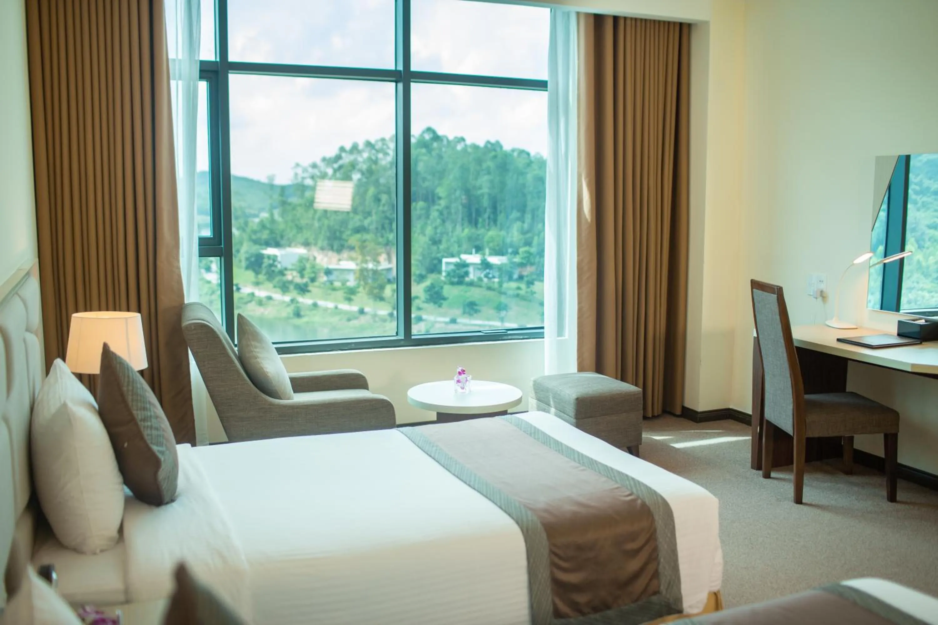 Bed in Muong Thanh Luxury Dien Lam