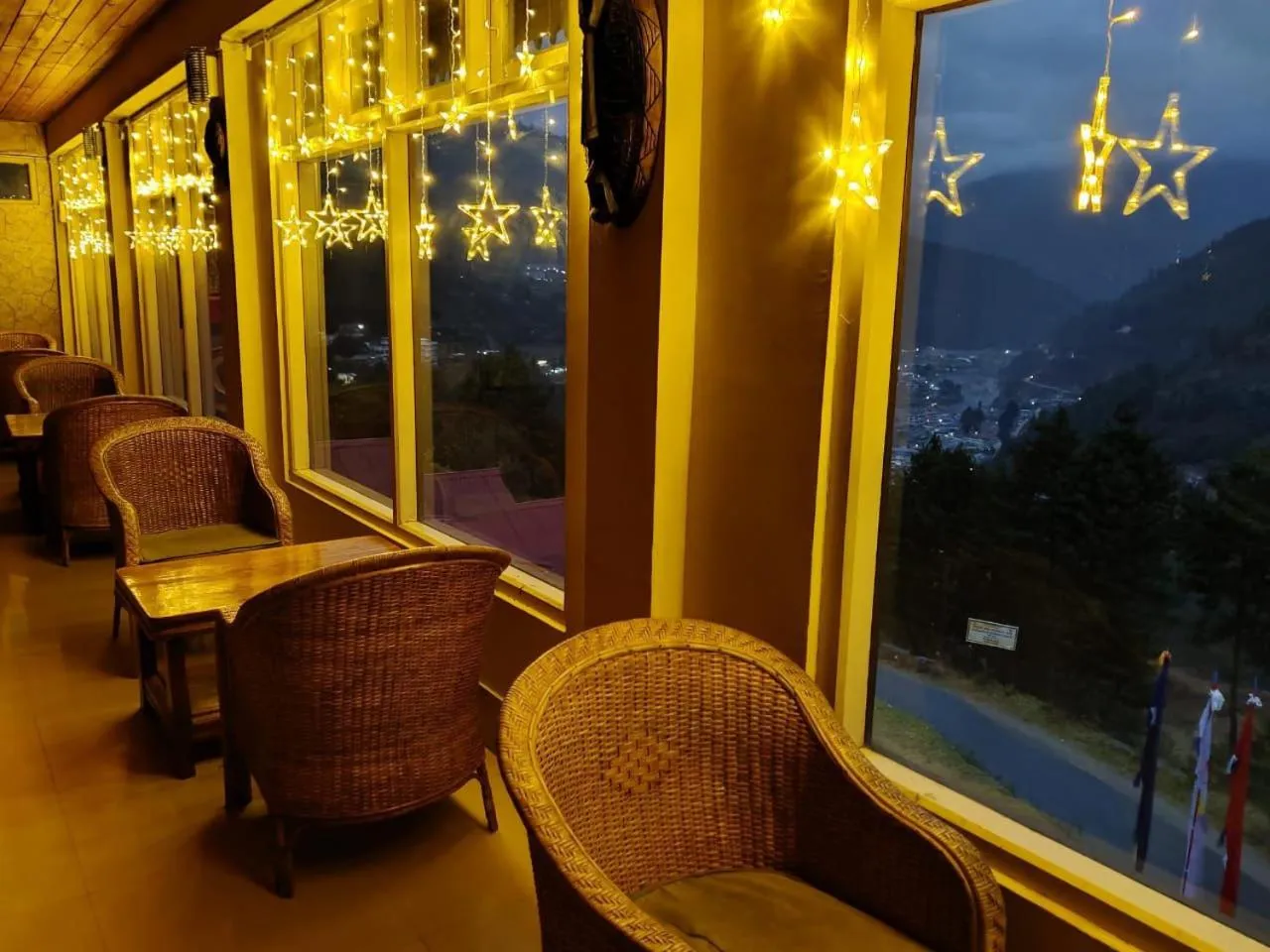 Pemaling Lords Inn Dirang