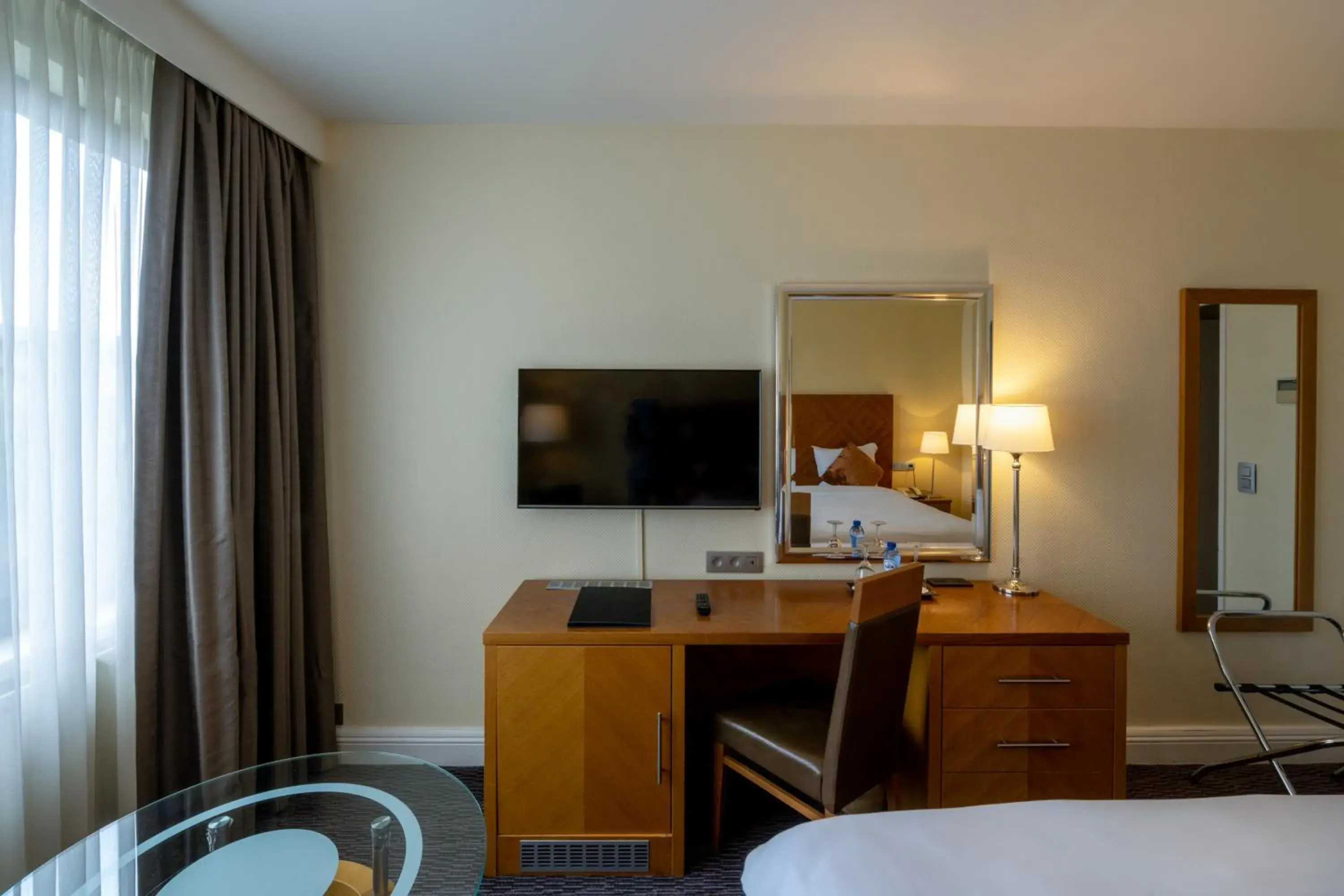 Twin Room in Gresham Belson Hotel Brussels Twin Room in Gresham Belson Hotel Brussels