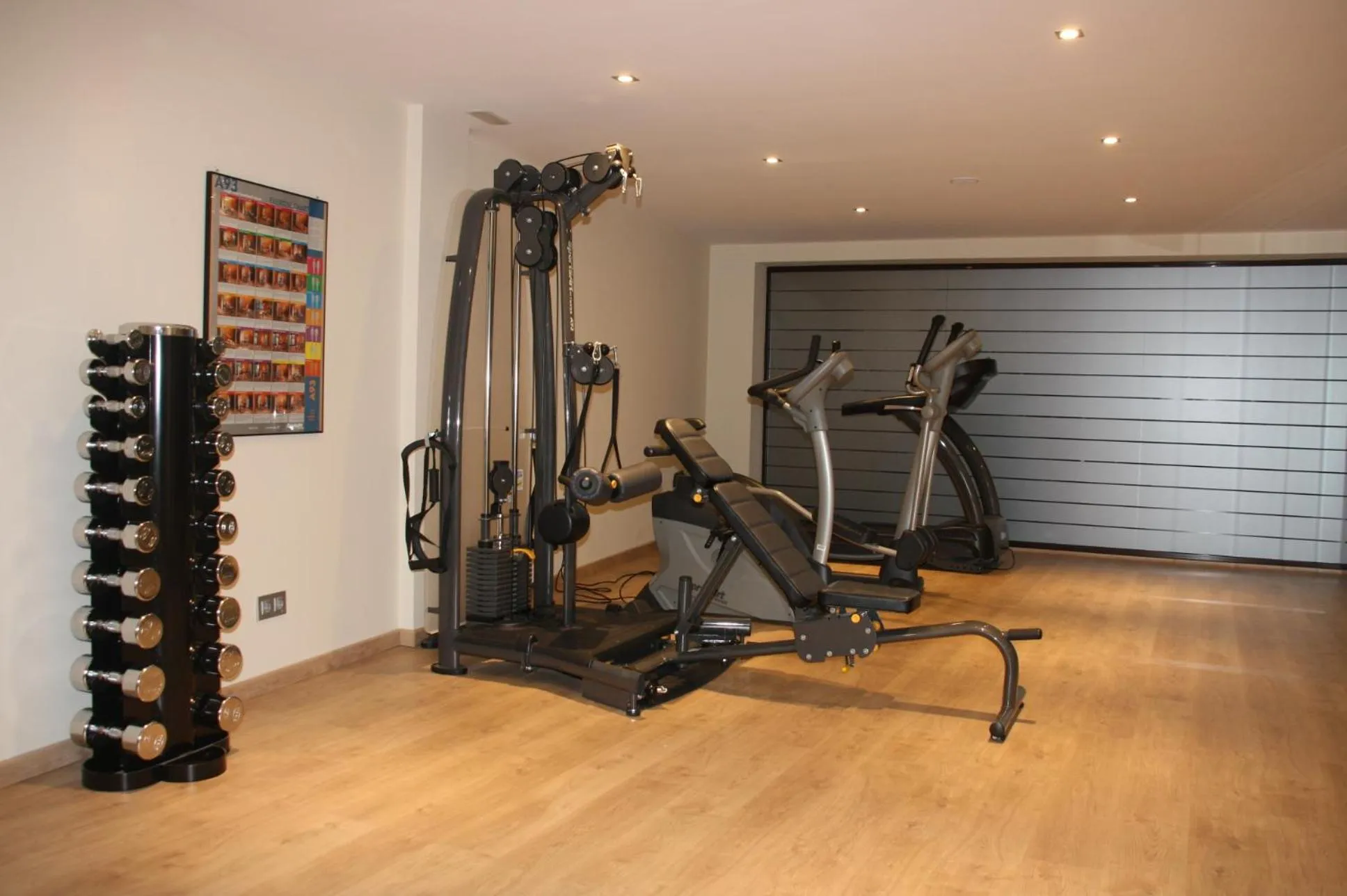 Fitness centre/facilities in Apartamentos Real Lleida