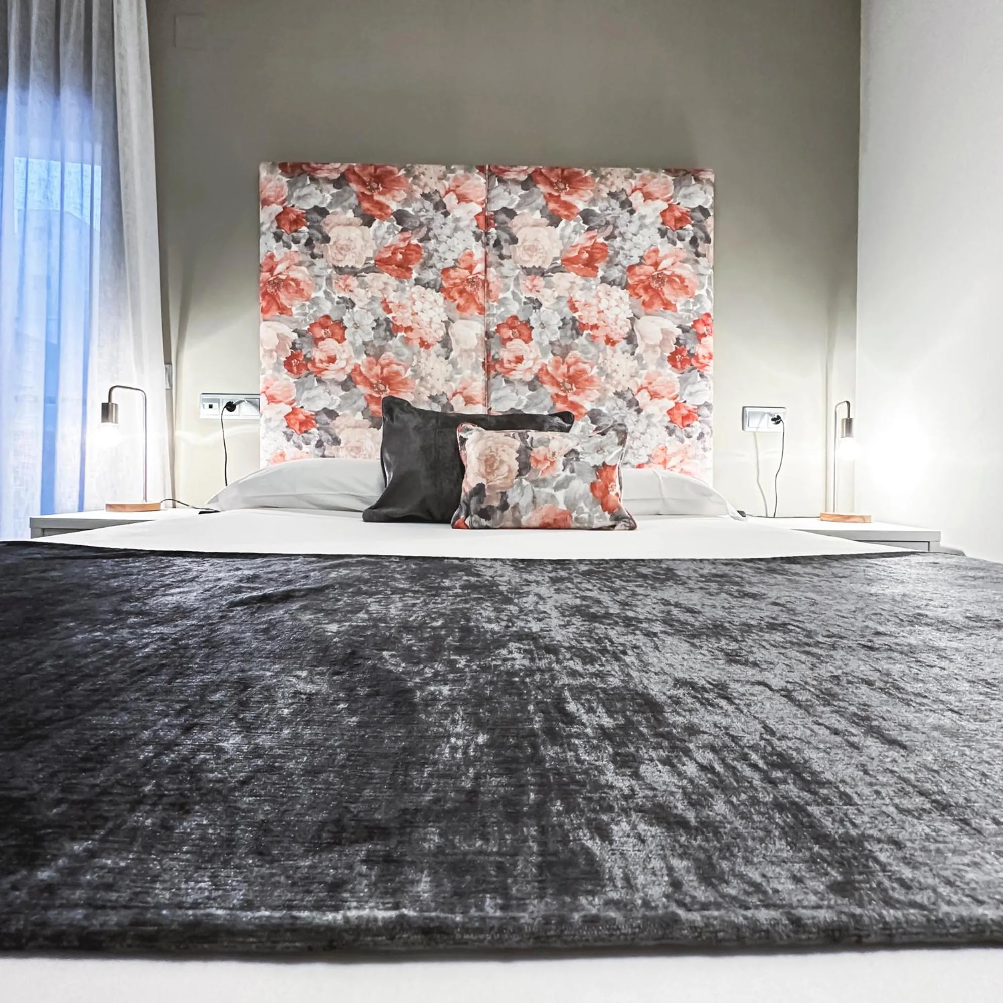 Bed in Apartamentos Real Lleida