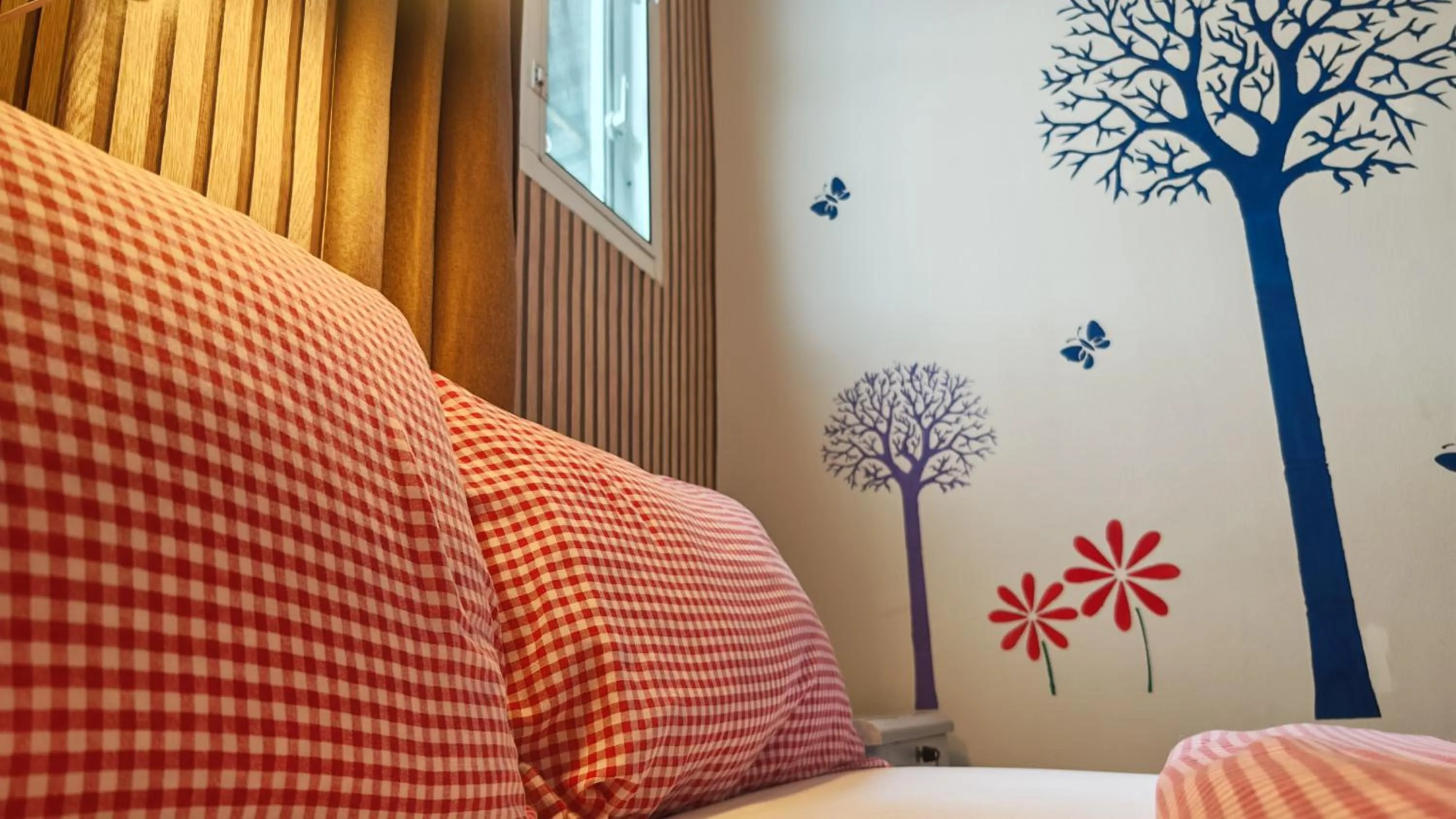 Bedroom, Bed in Baan Nampetch Hostel