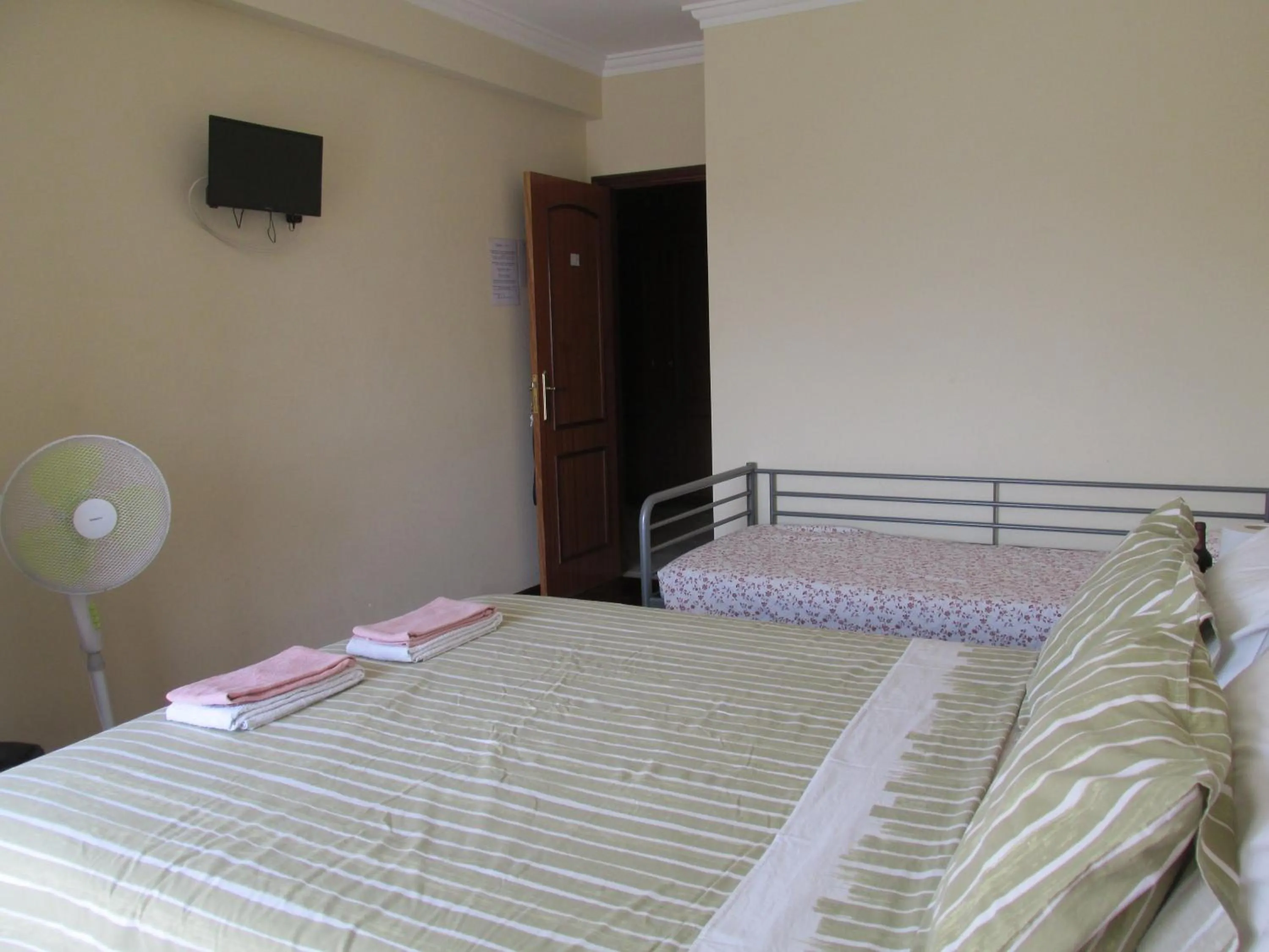 Bed in Homestay Marialva Park