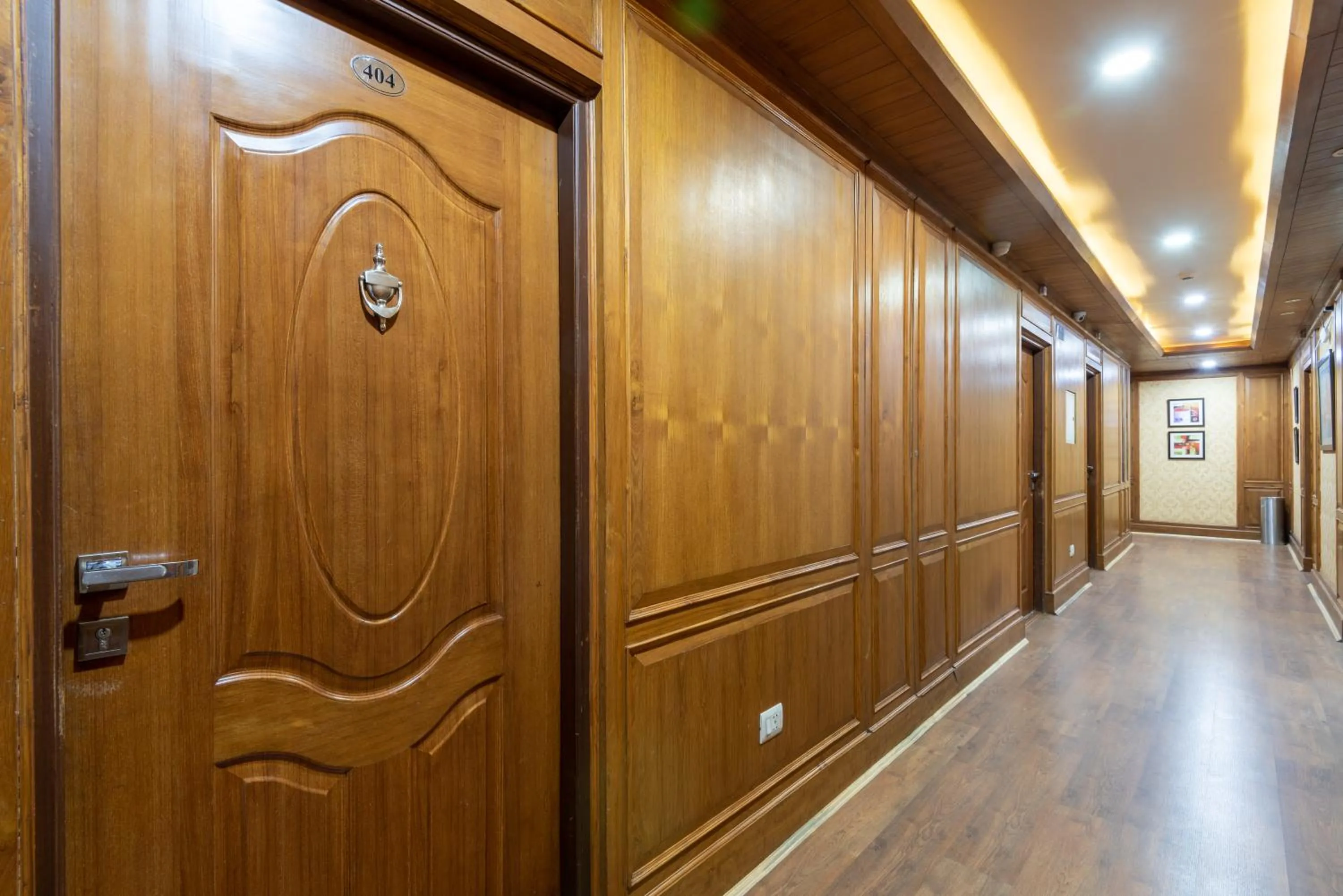 Lobby or reception in Rock Castle By DLS Hotels