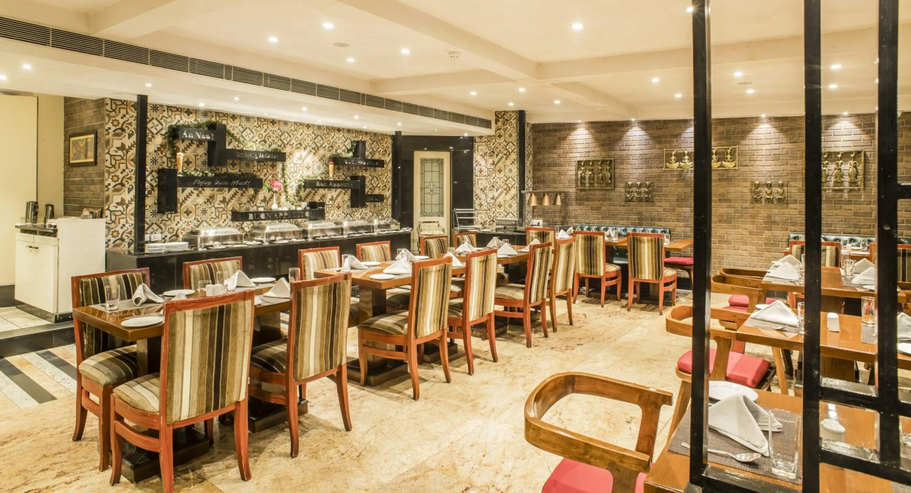 Restaurant/places to eat in The Citi Residenci Hotel - Durgapur