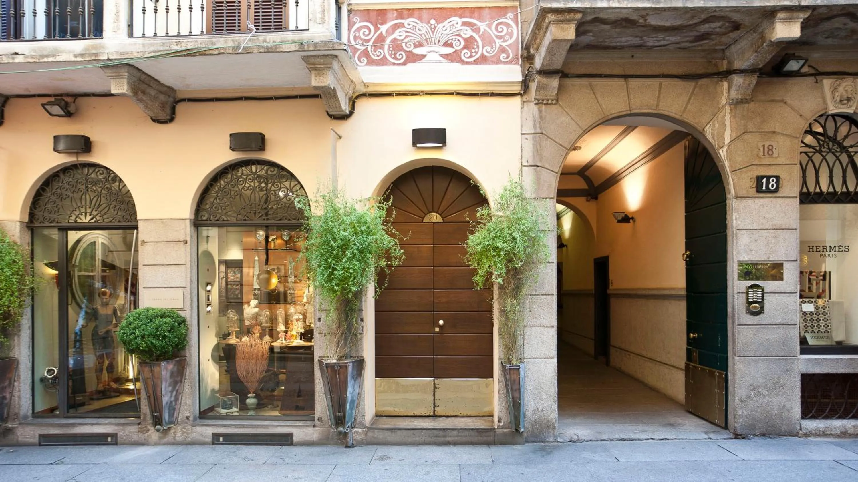 Facade/entrance in Italianway Easy - Fiori Chiari 20
