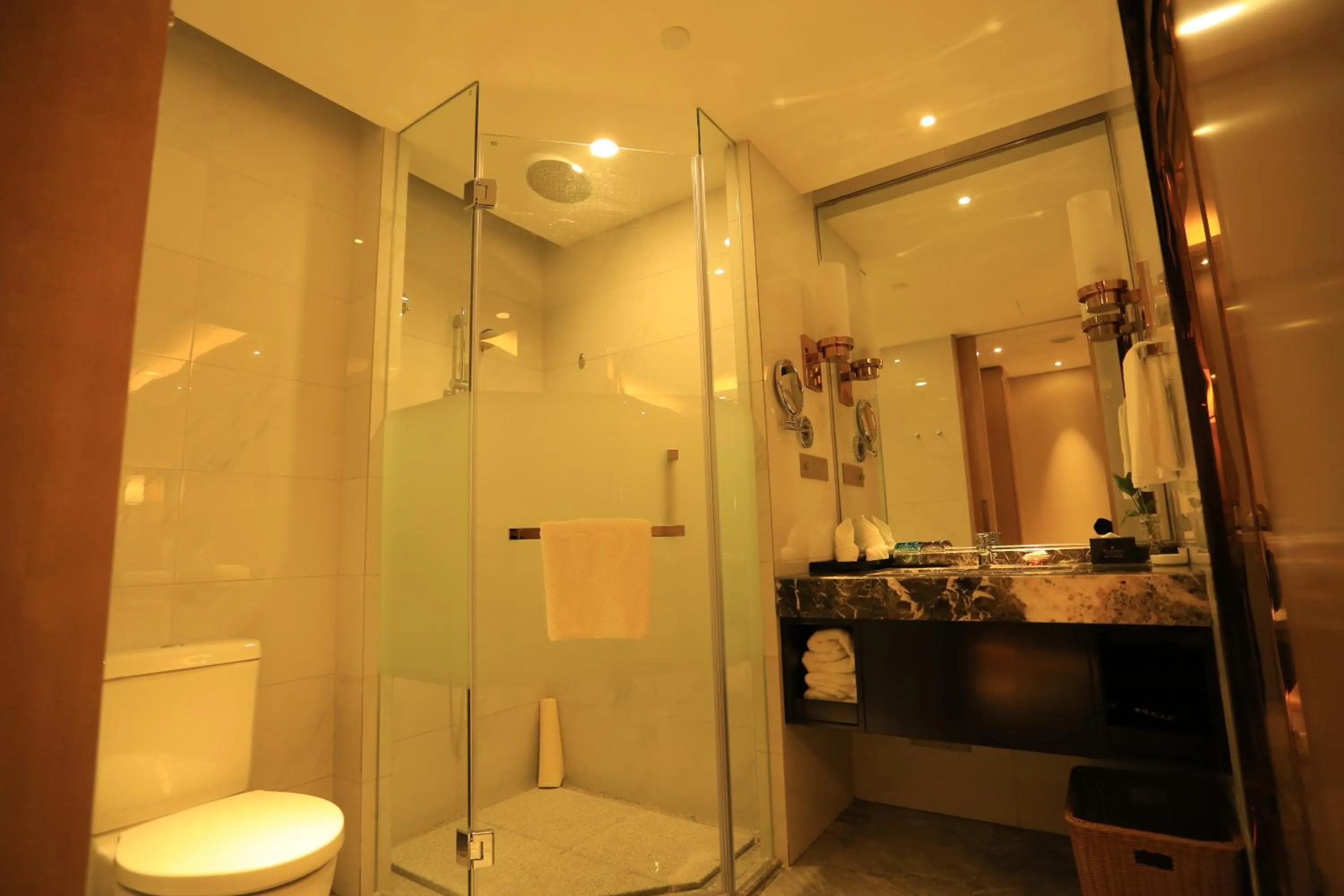 Ramada Yiyang Taojiang