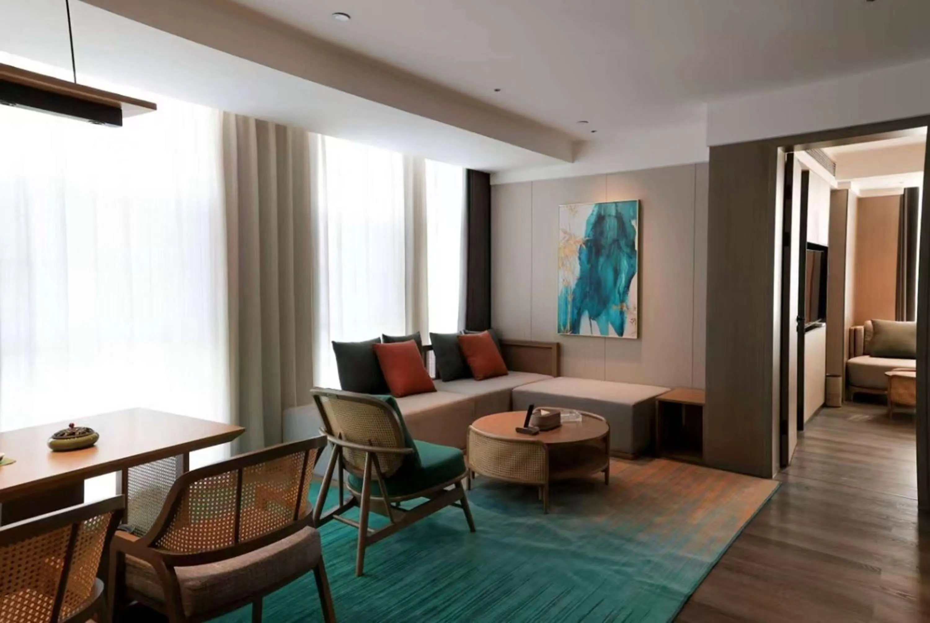 Photo of the whole room in Ramada Yiyang Taojiang