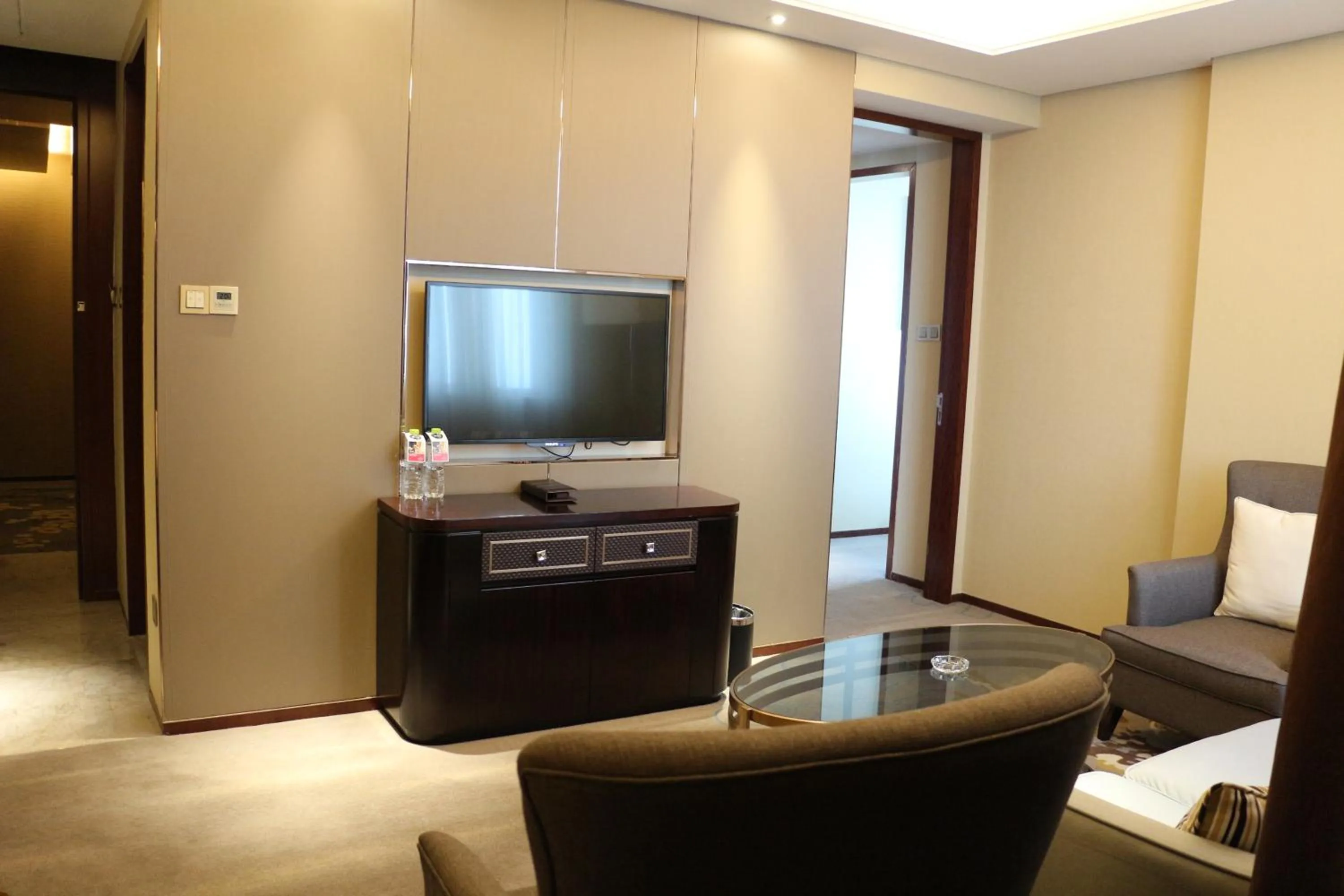 Ramada Yiyang Taojiang