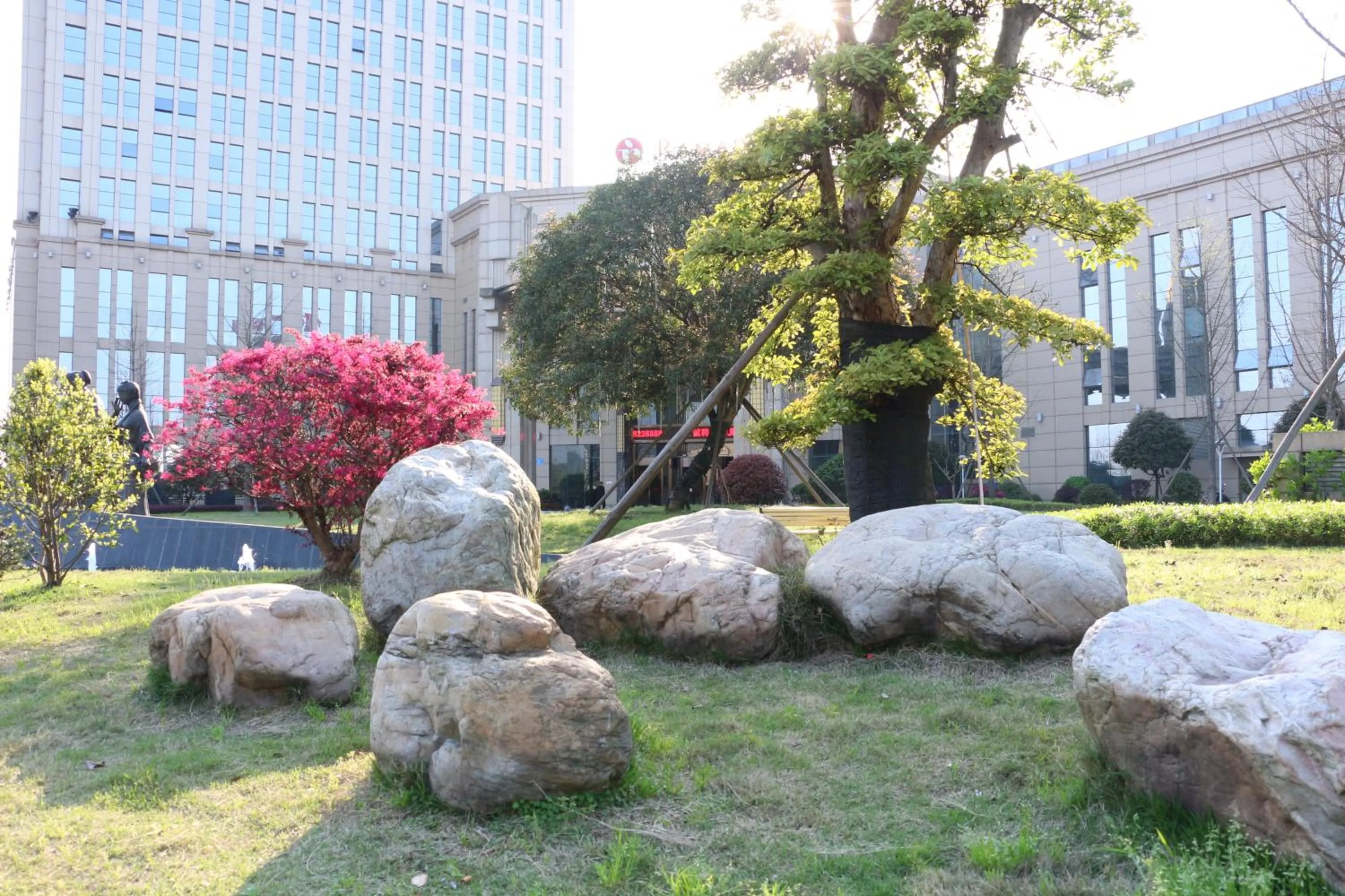 Off site in Ramada Yiyang Taojiang