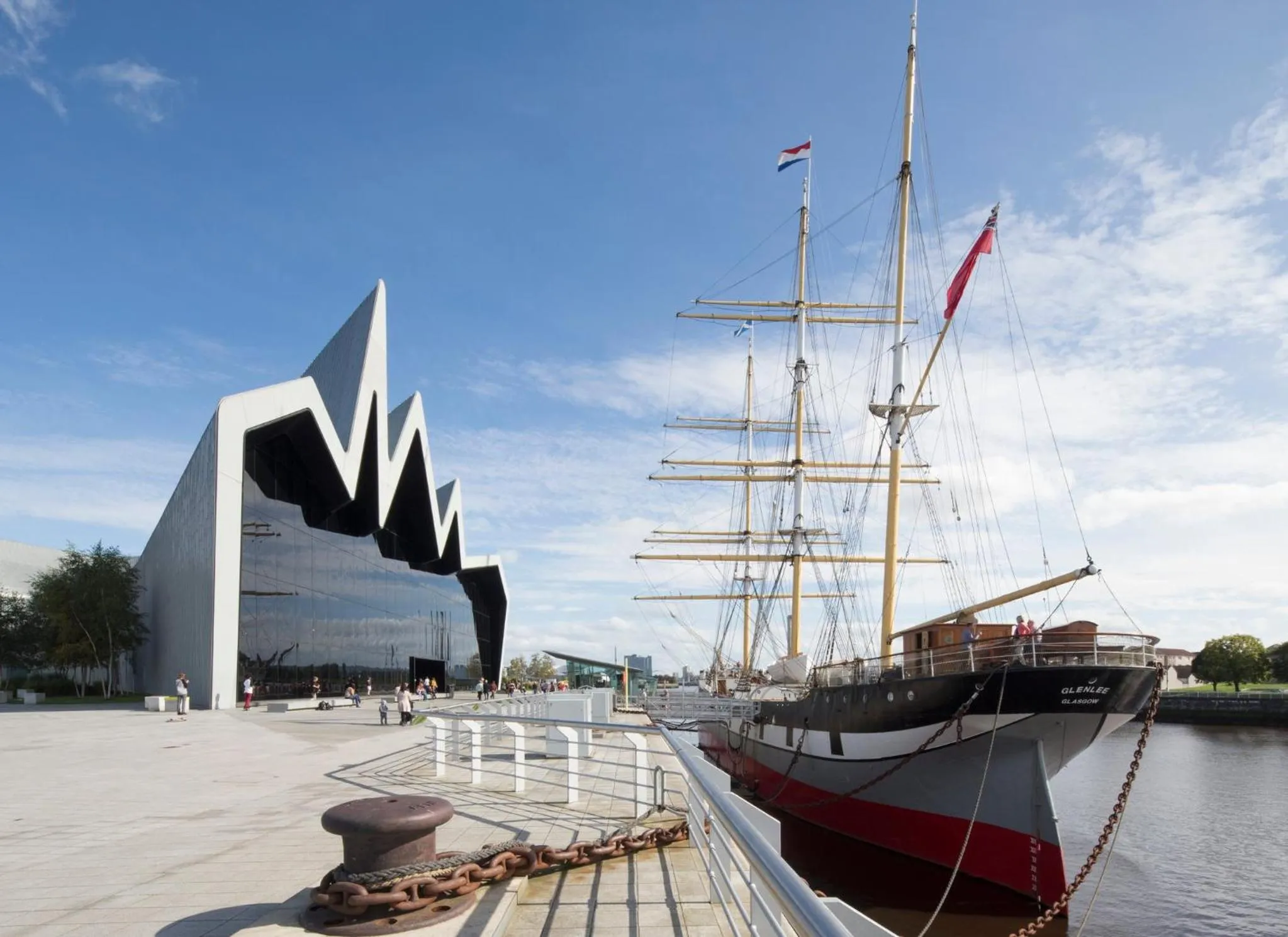 Nearby landmark in Holiday Inn Express - Glasgow - City Ctr Riverside by IHG