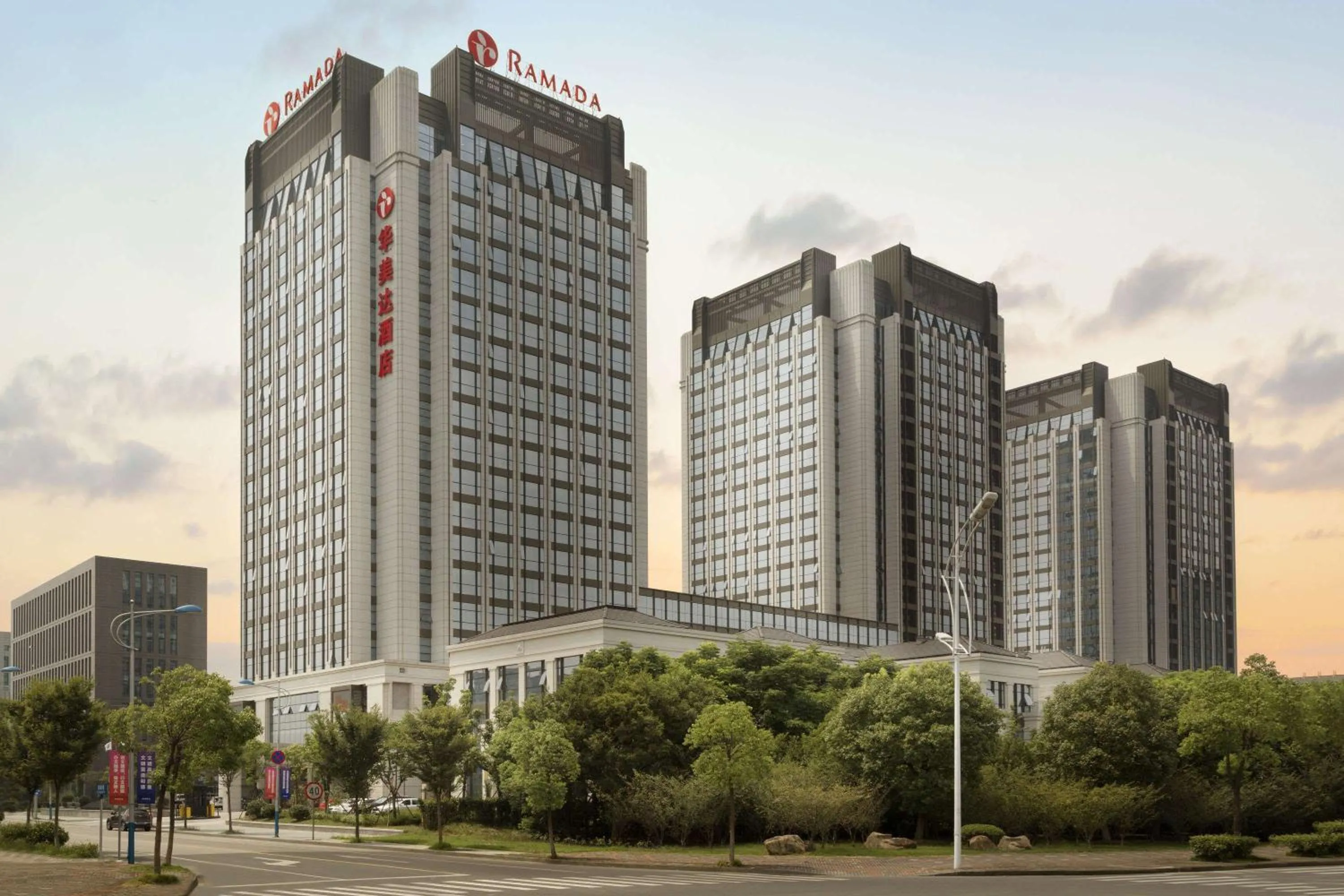 Property building in Ramada Jiaxing