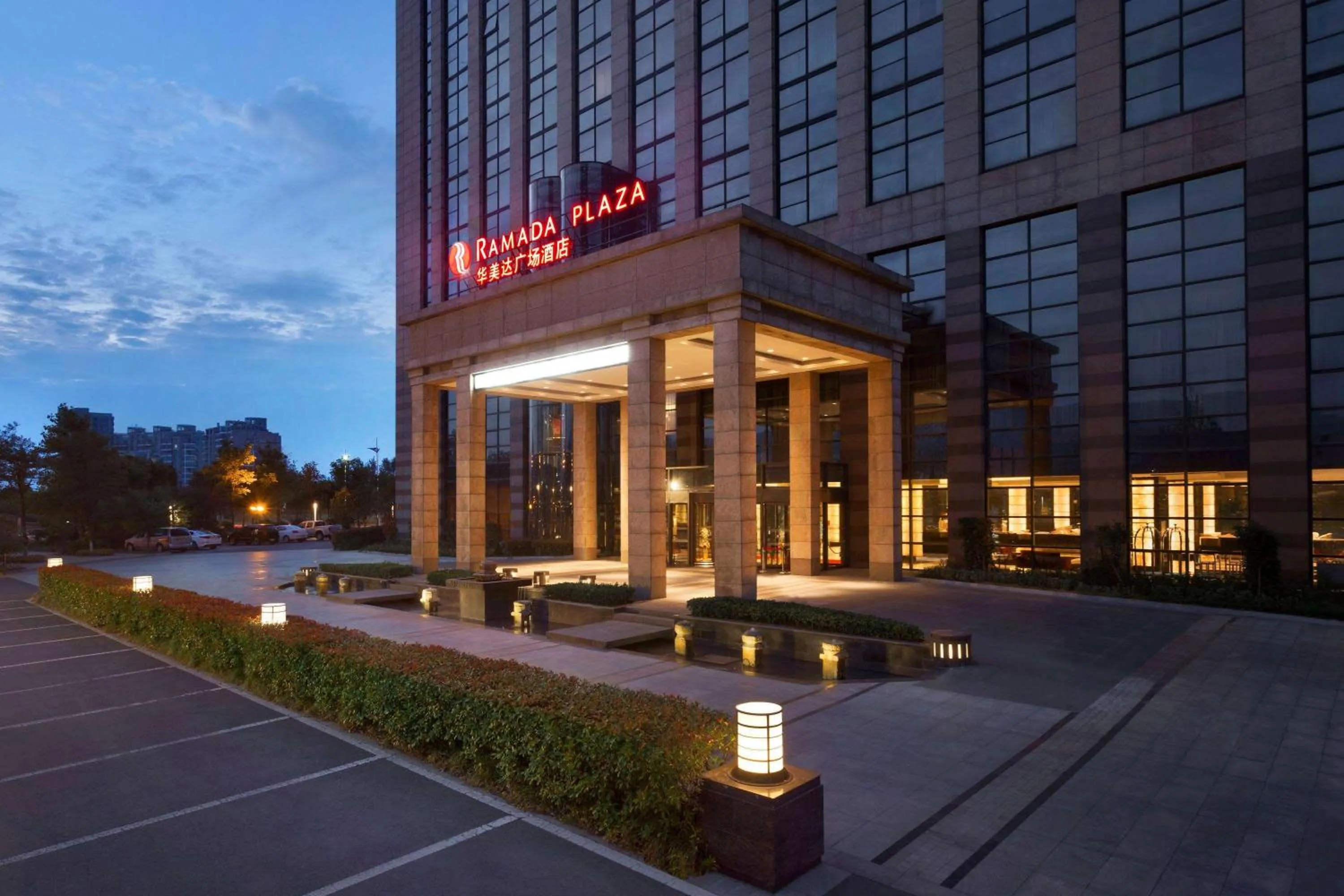 Property building in Ramada Plaza Lianyungang