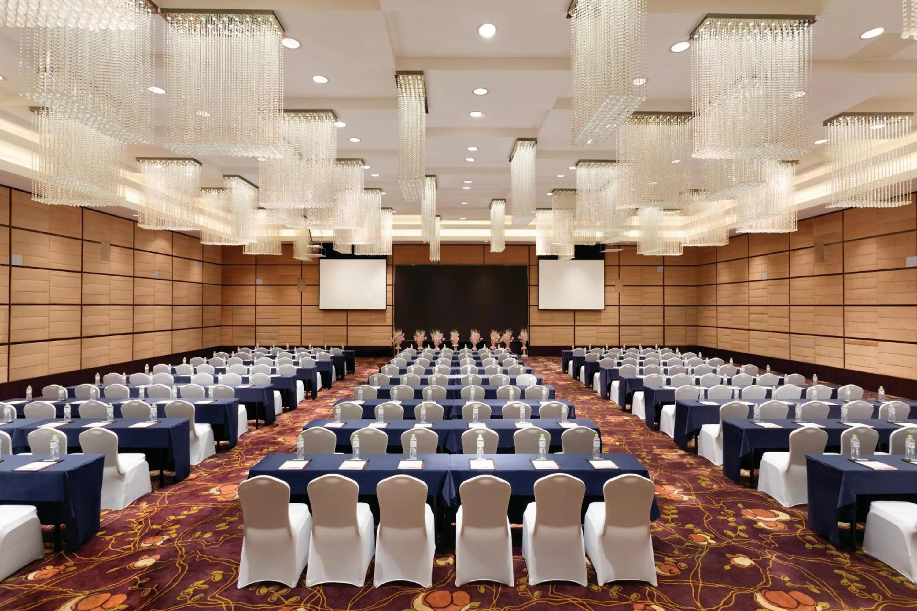 Ramada Plaza Lianyungang