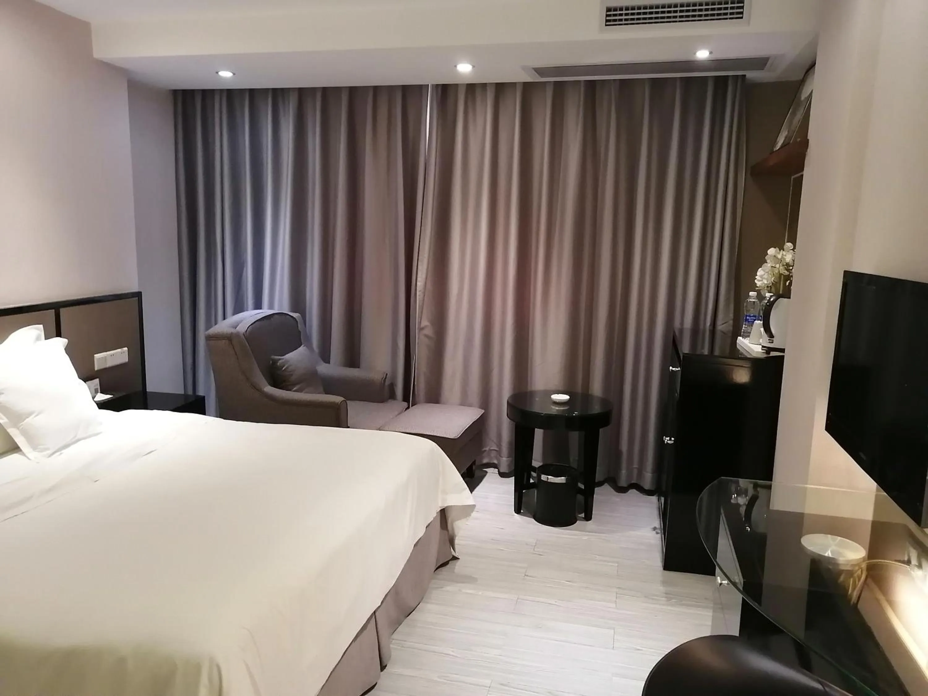 Ramada Meizhou