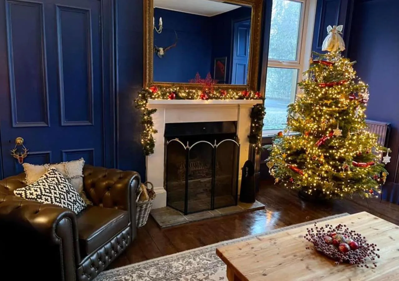 Lounge or bar in Strathardle Lodge