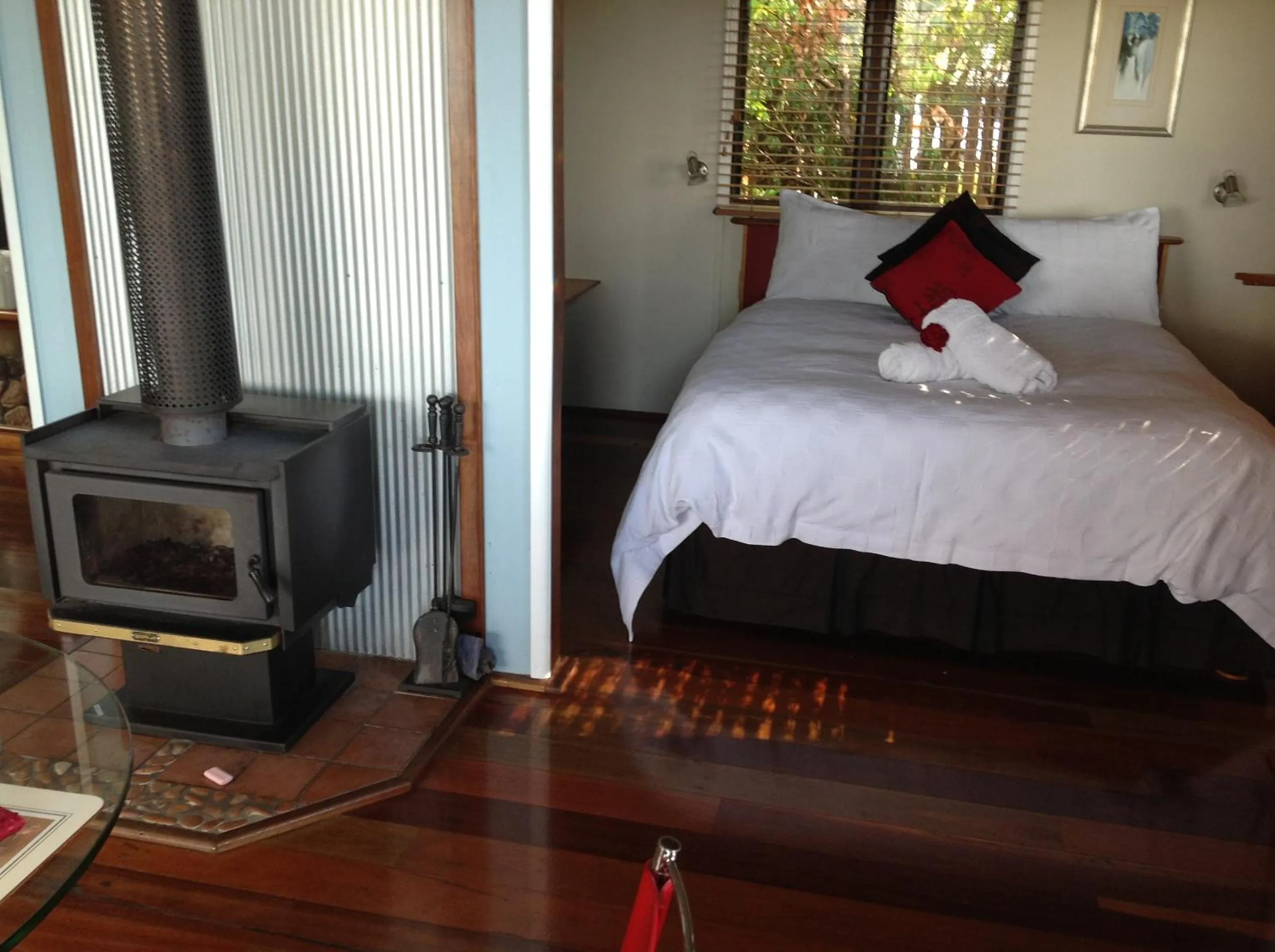 Bed in Rosebrook Cottages