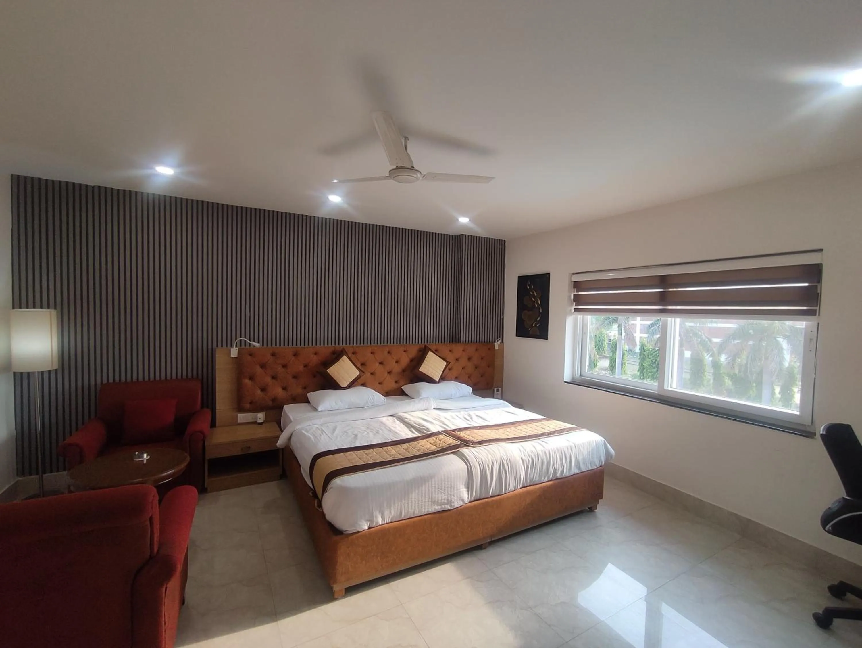 VIP, Bed in The Rajgir Residency