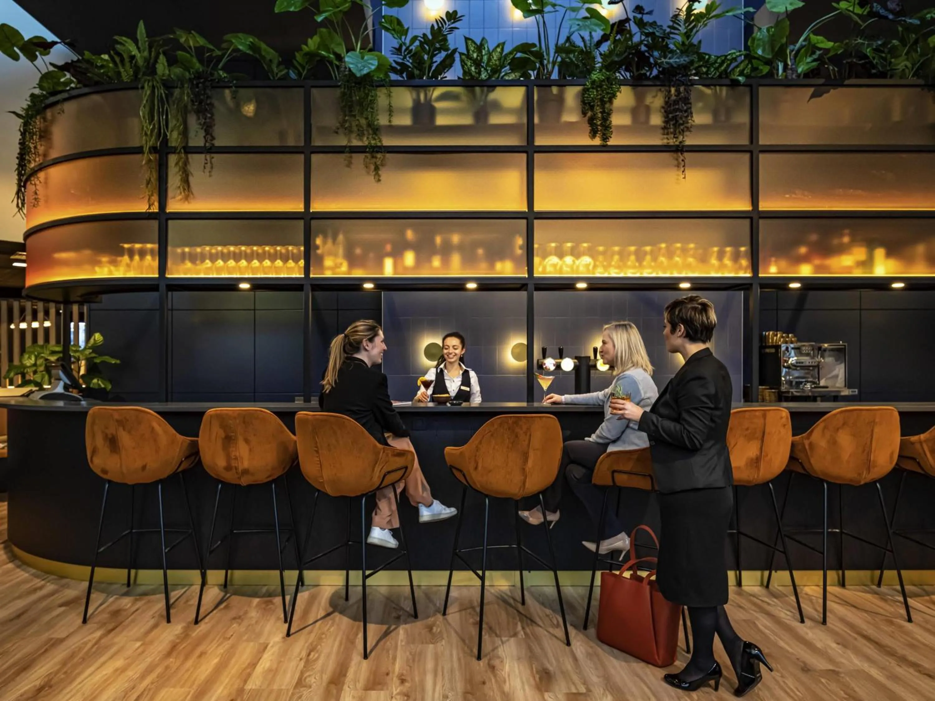 Lounge or bar in Mercure Antwerp City South