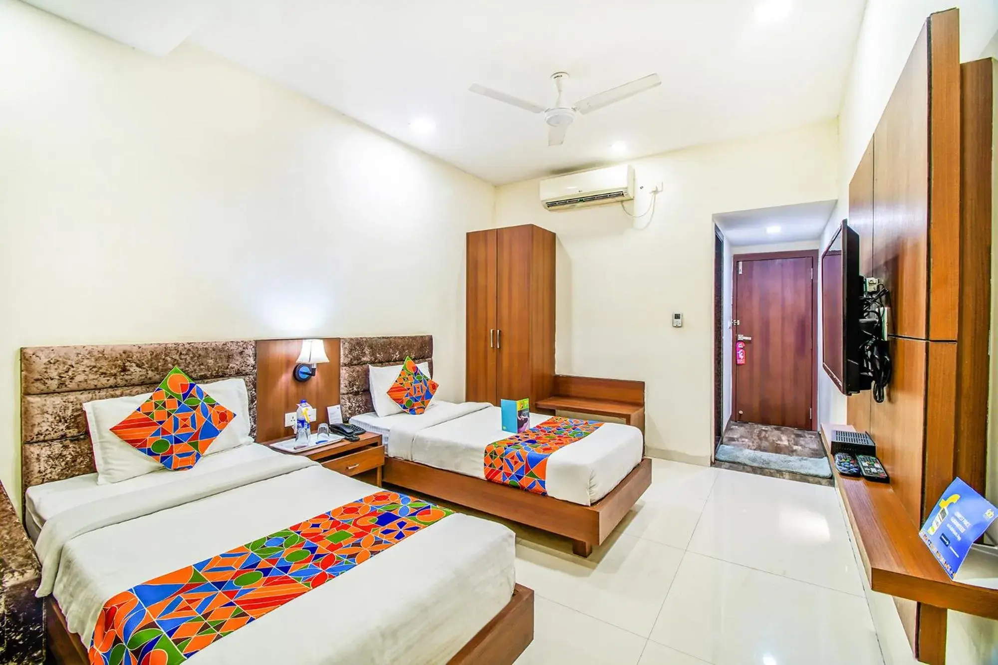 Deluxe Double Room - single occupancy in FabHotel Prime President- Bhopal Railway Station Deluxe Double Room - single occupancy in FabHotel Prime President- Bhopal Railway Station