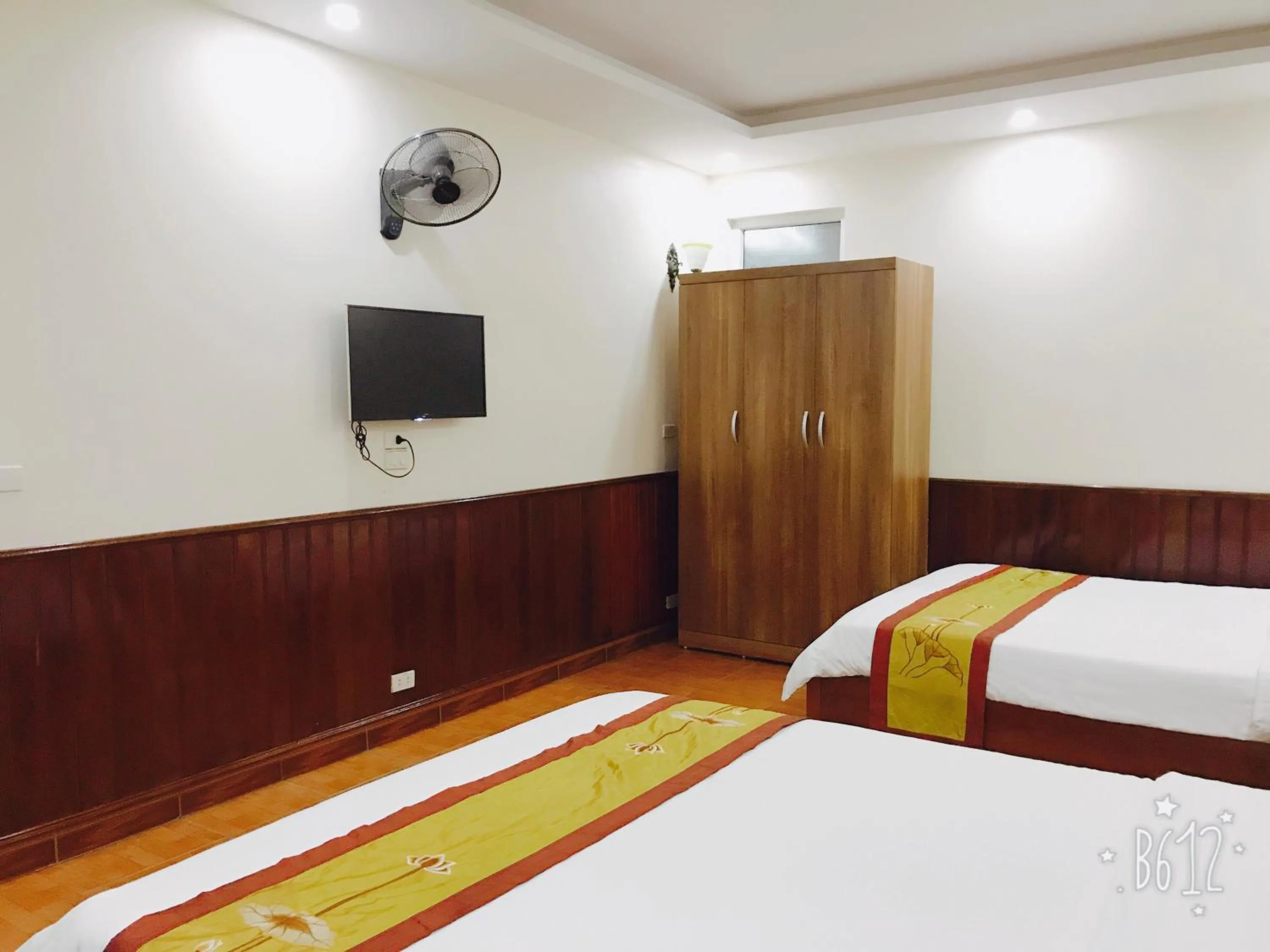 Bedroom, Bed in Binh Minh Hotel