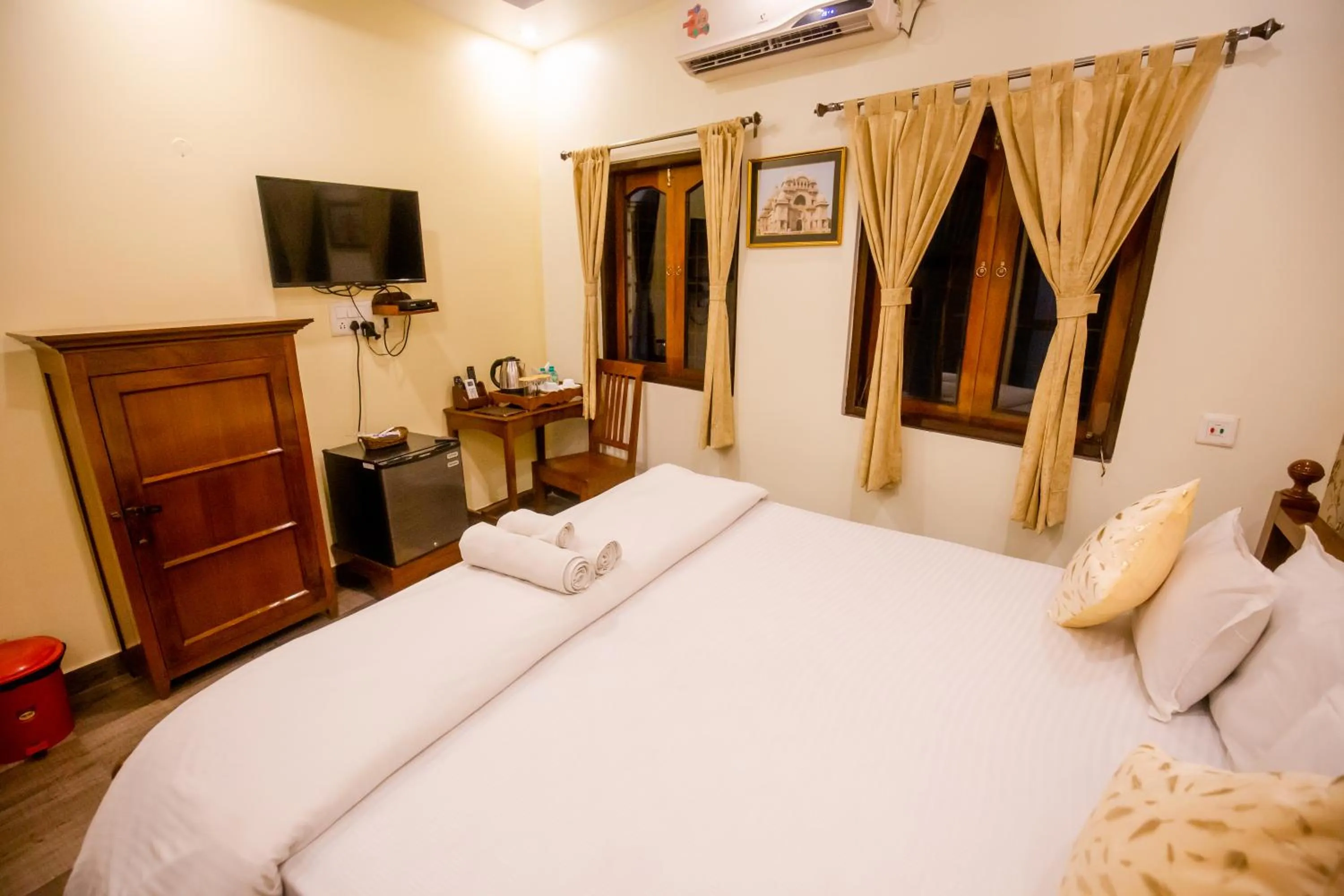 Bedroom, Bed in Hotel Cecil