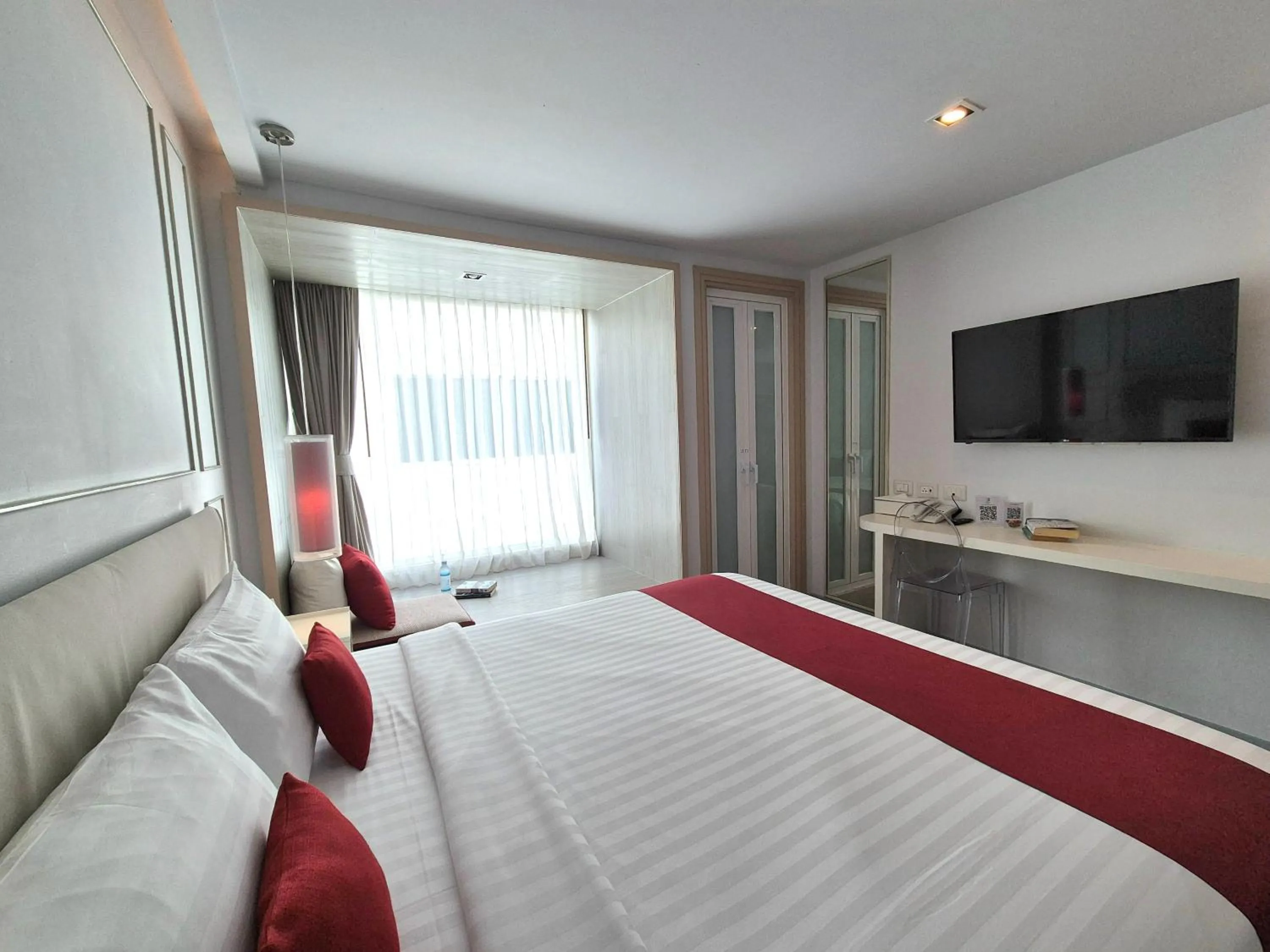 Bed in The Bloc Hotel Phuket - SHA Extra Plus