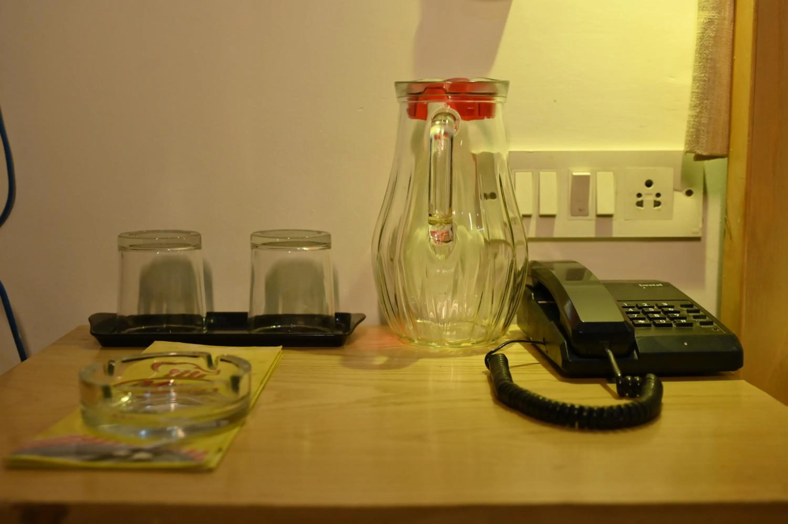 room service in Hotel DH