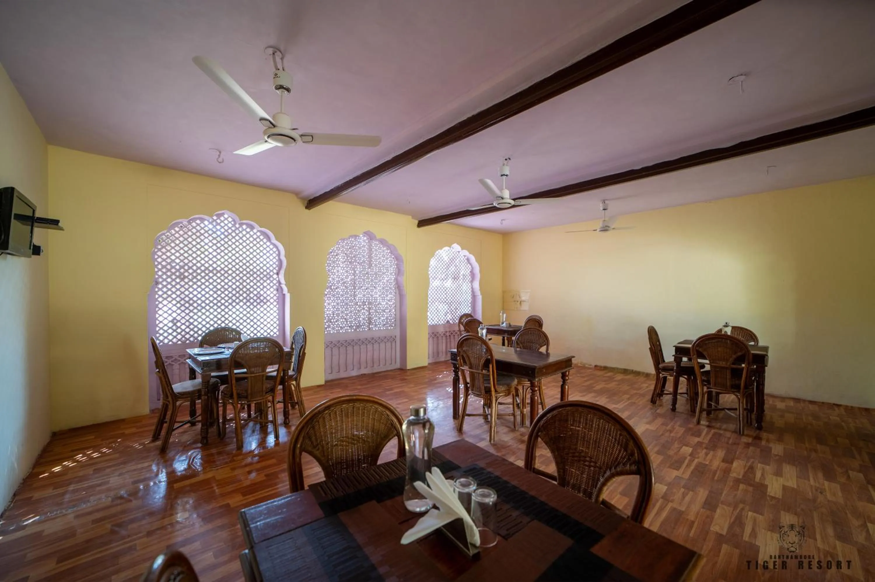 Dining area in Ranthambore Tiger Resort