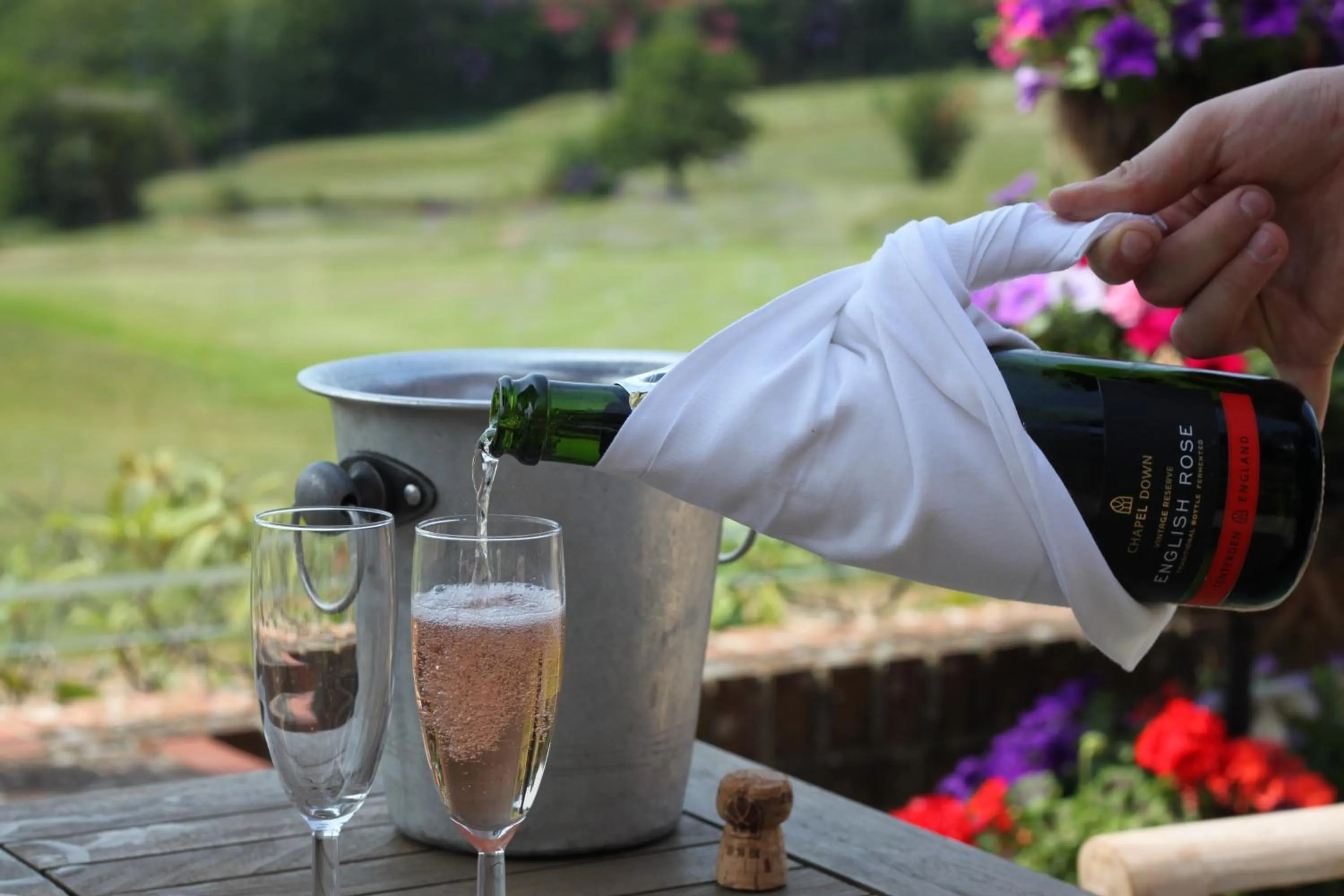 Restaurant/places to eat in London Beach Country Hotel & Golf Club