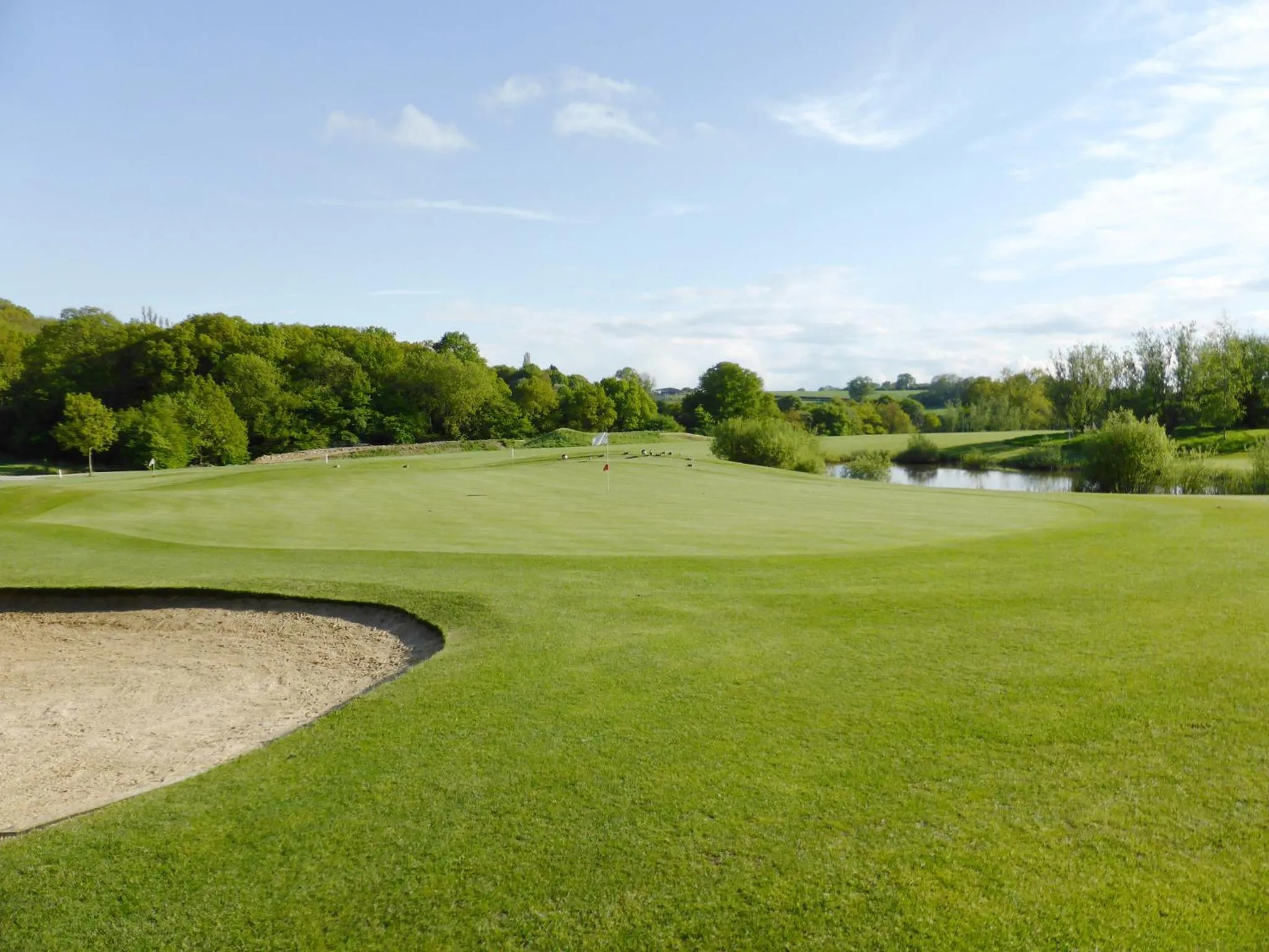 Facade/entrance in London Beach Country Hotel & Golf Club