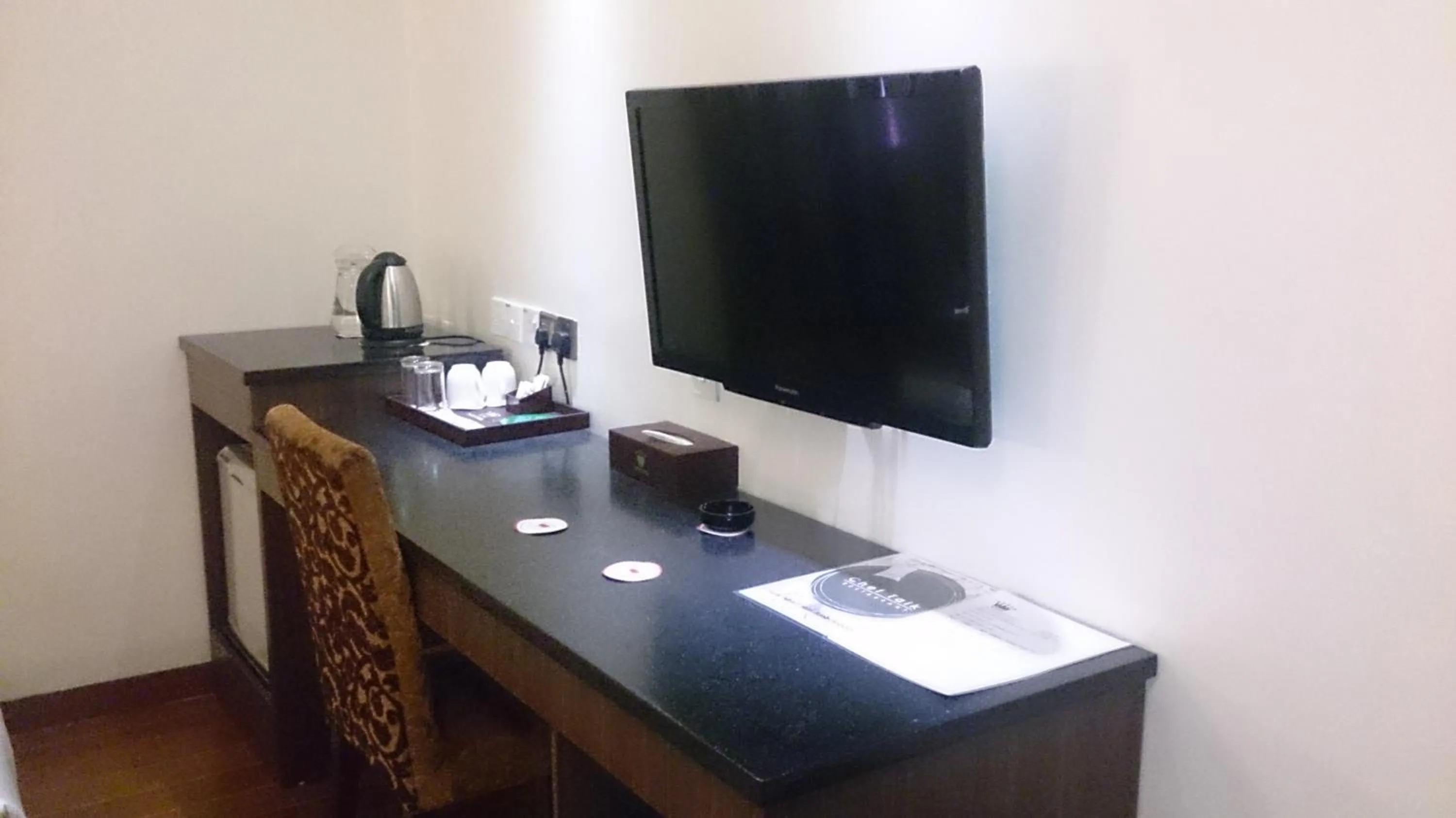 Coffee/tea facilities in Hotel & Apartment Ambassador 3