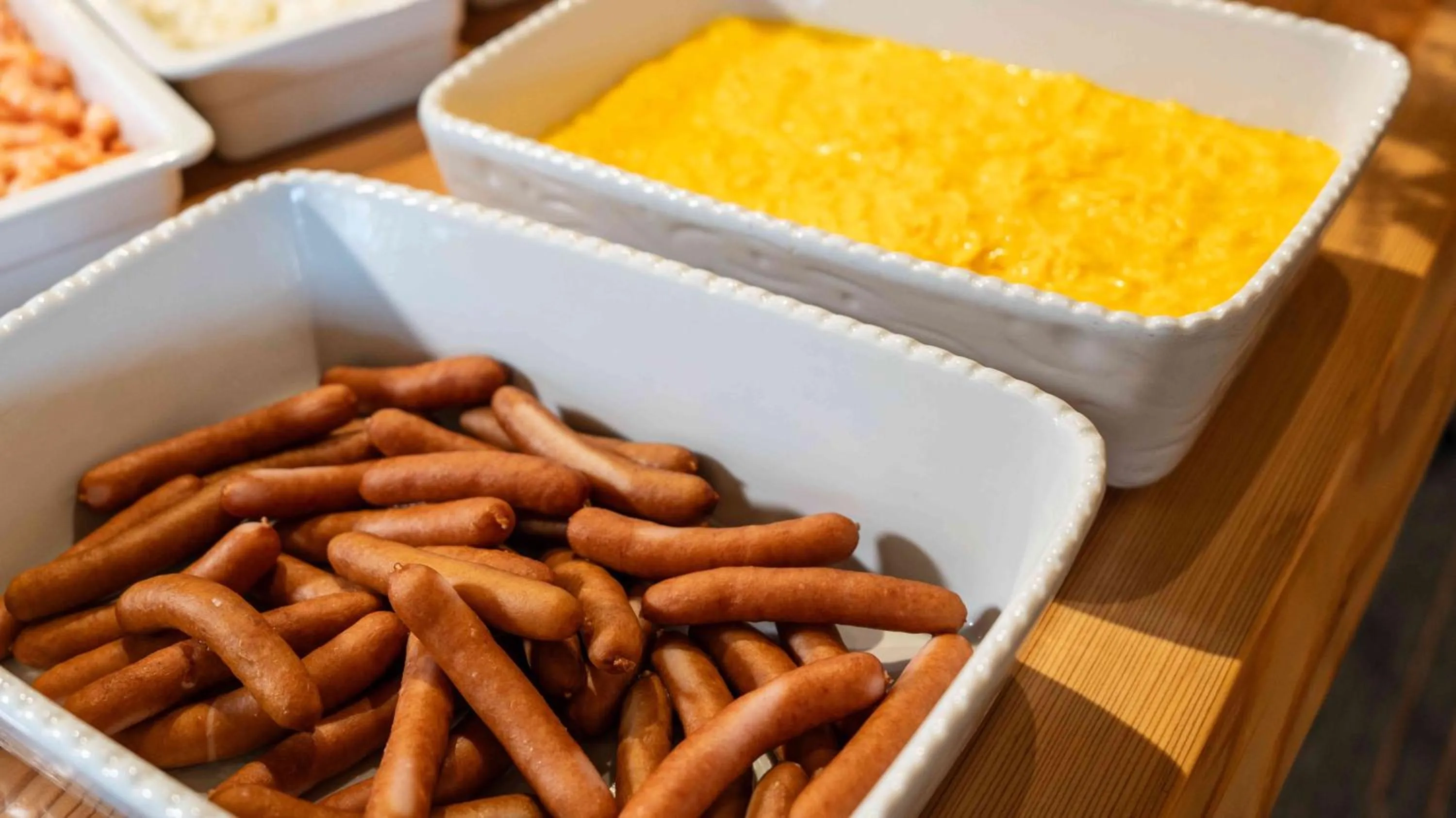 Food and drinks in Motosu Phoenix Hotel