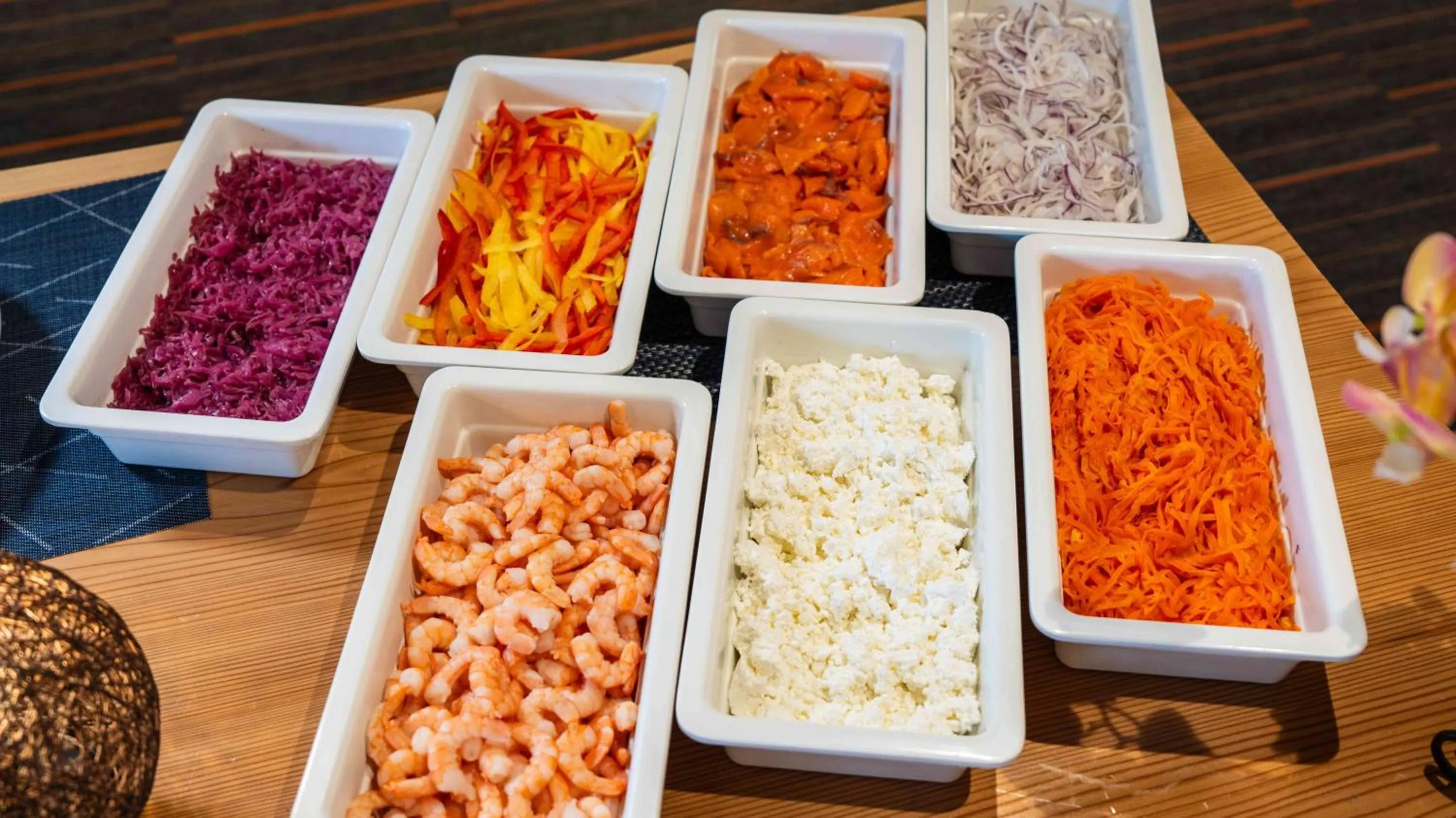 Food and drinks in Motosu Phoenix Hotel