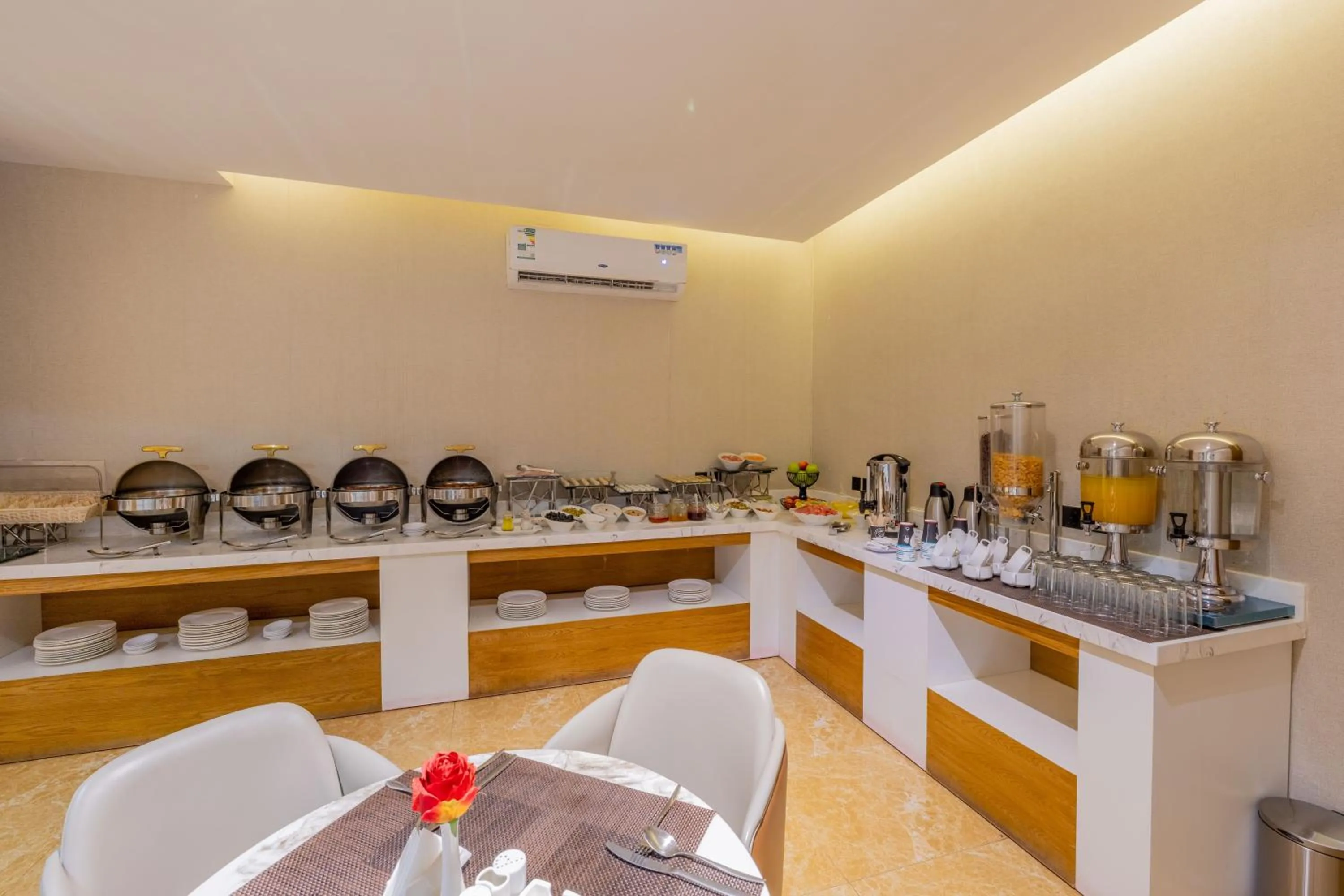 Al Muhaidb Residence Al Takhasossi 1