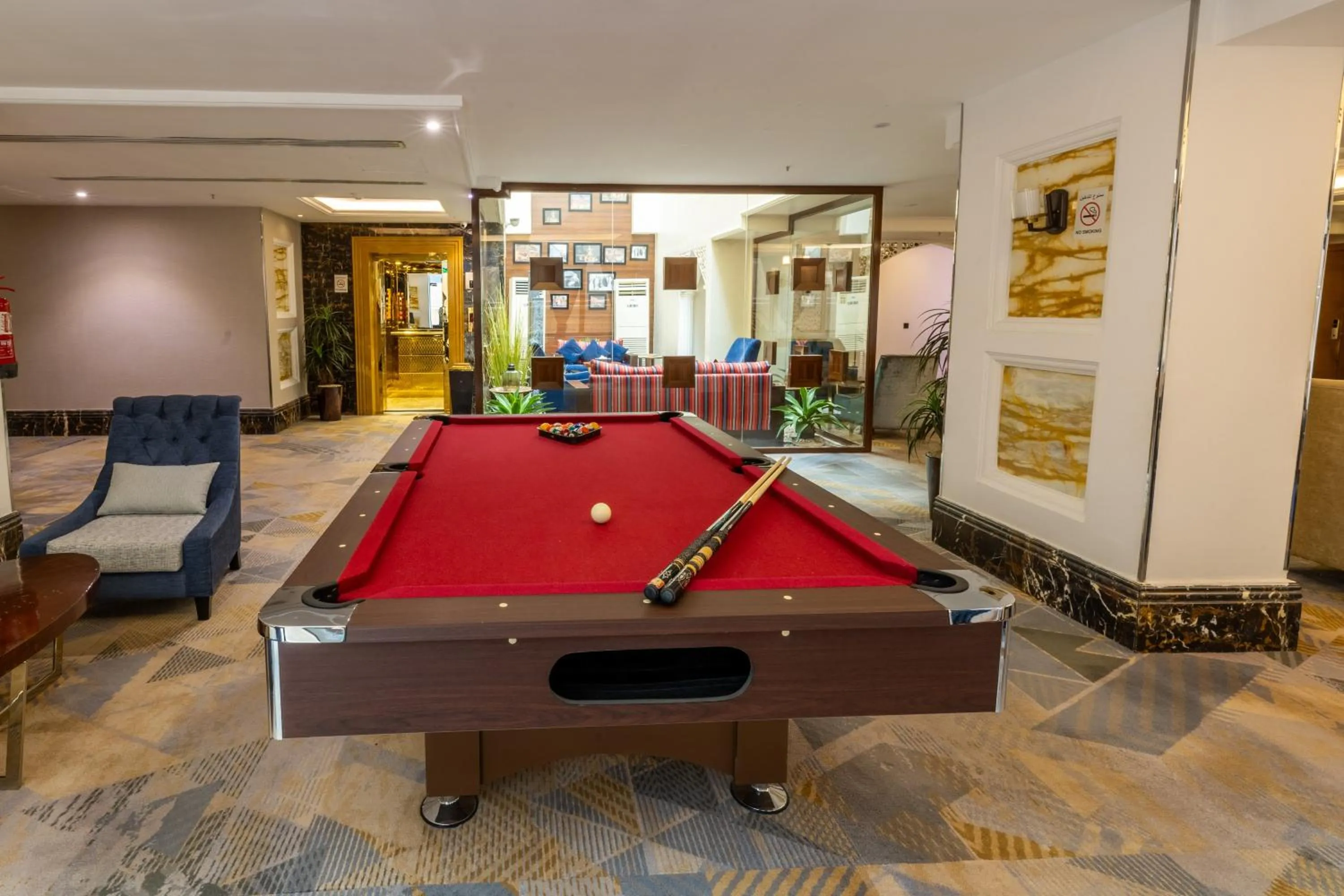 Al Muhaidb Residence Al Takhasossi 1