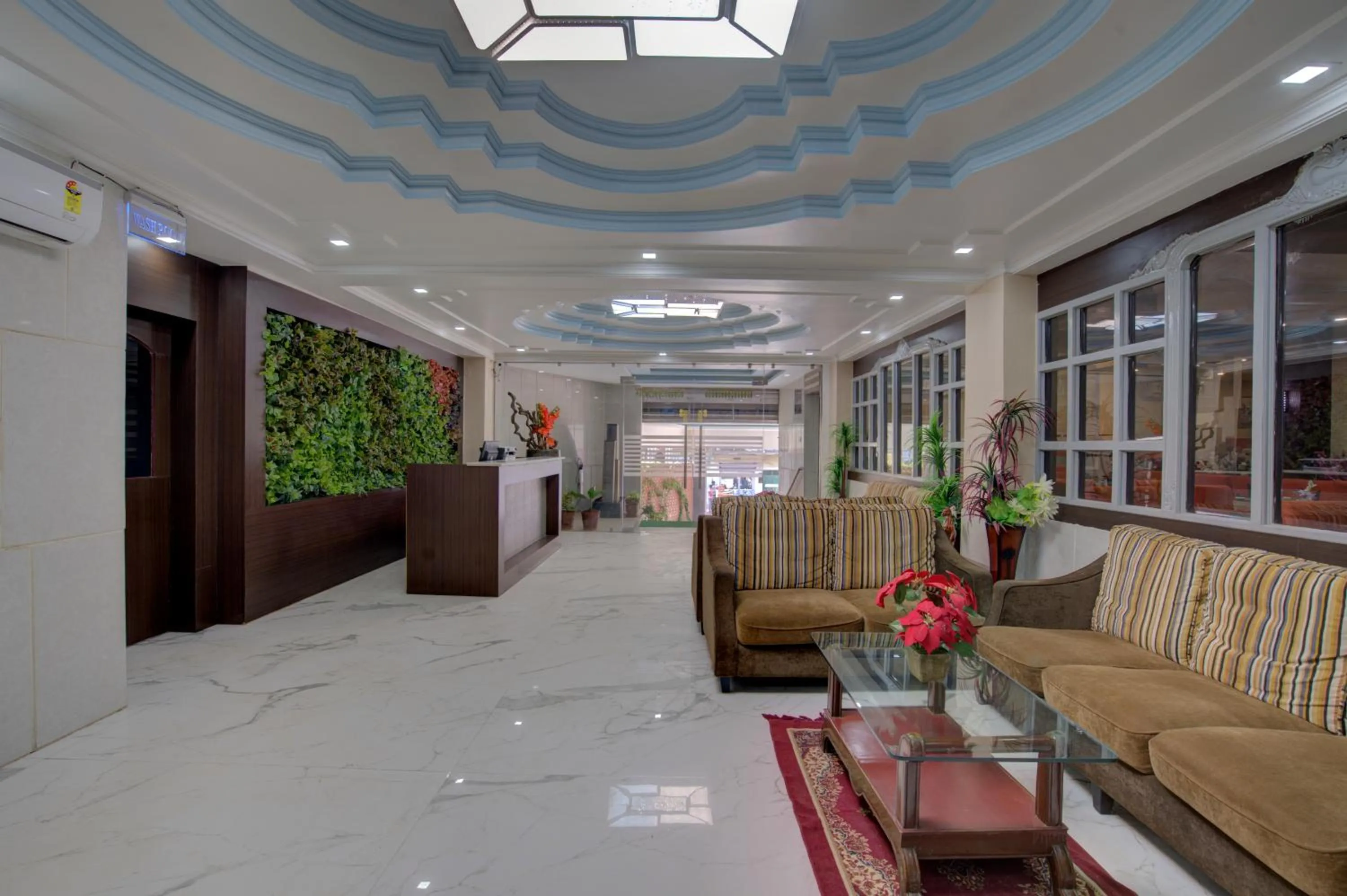 Hotel Mahadev Palace