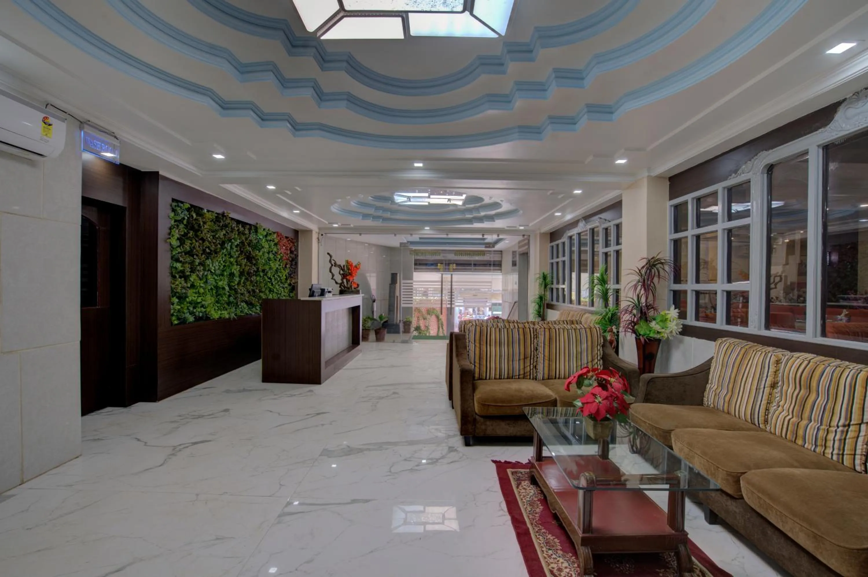 Hotel Mahadev Palace