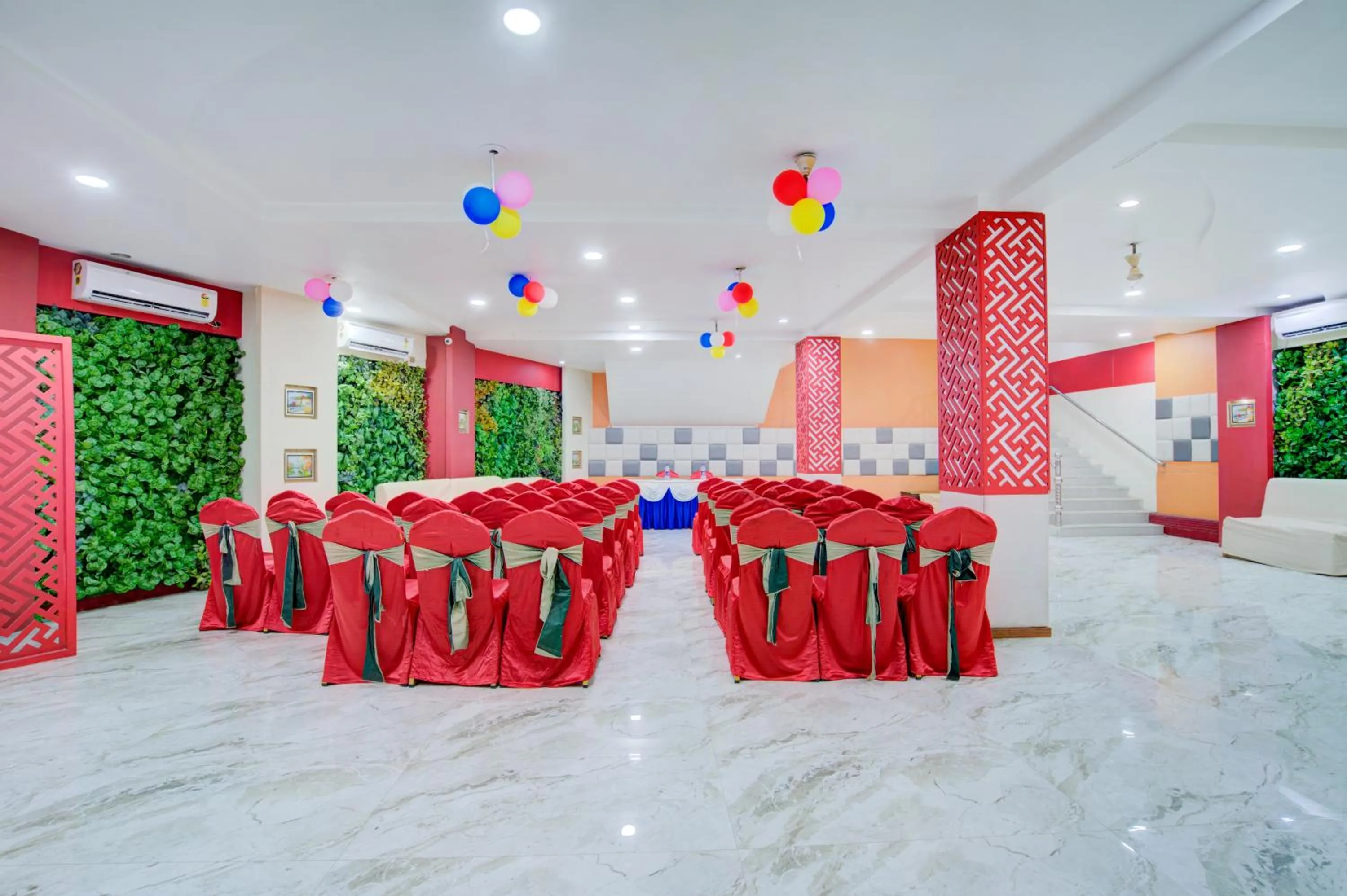 Hotel Mahadev Palace