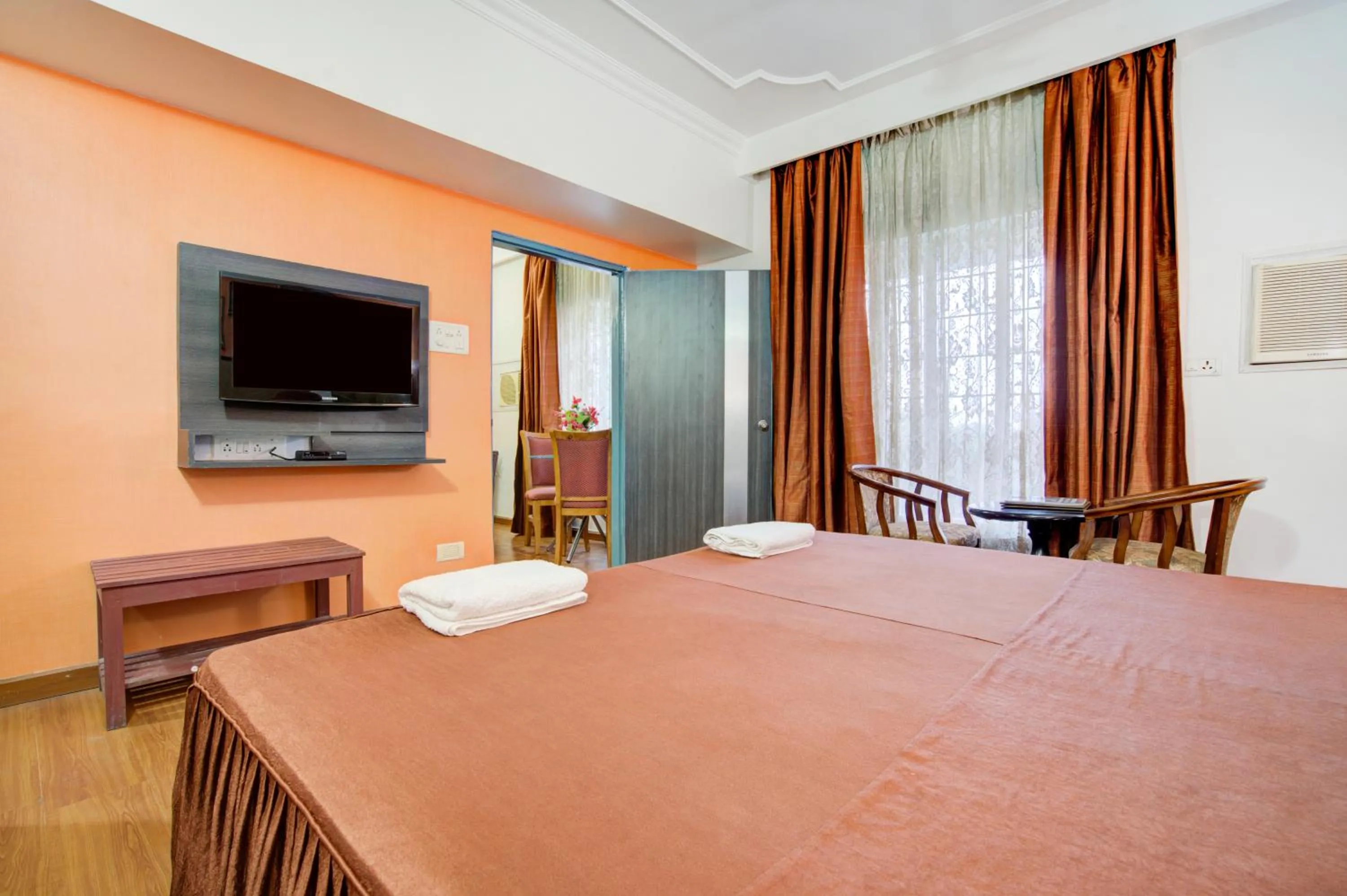 Hotel Mahadev Palace