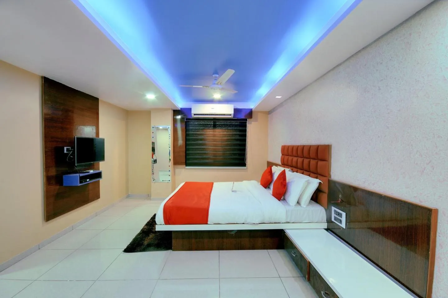 Bed in Hotel Hillton