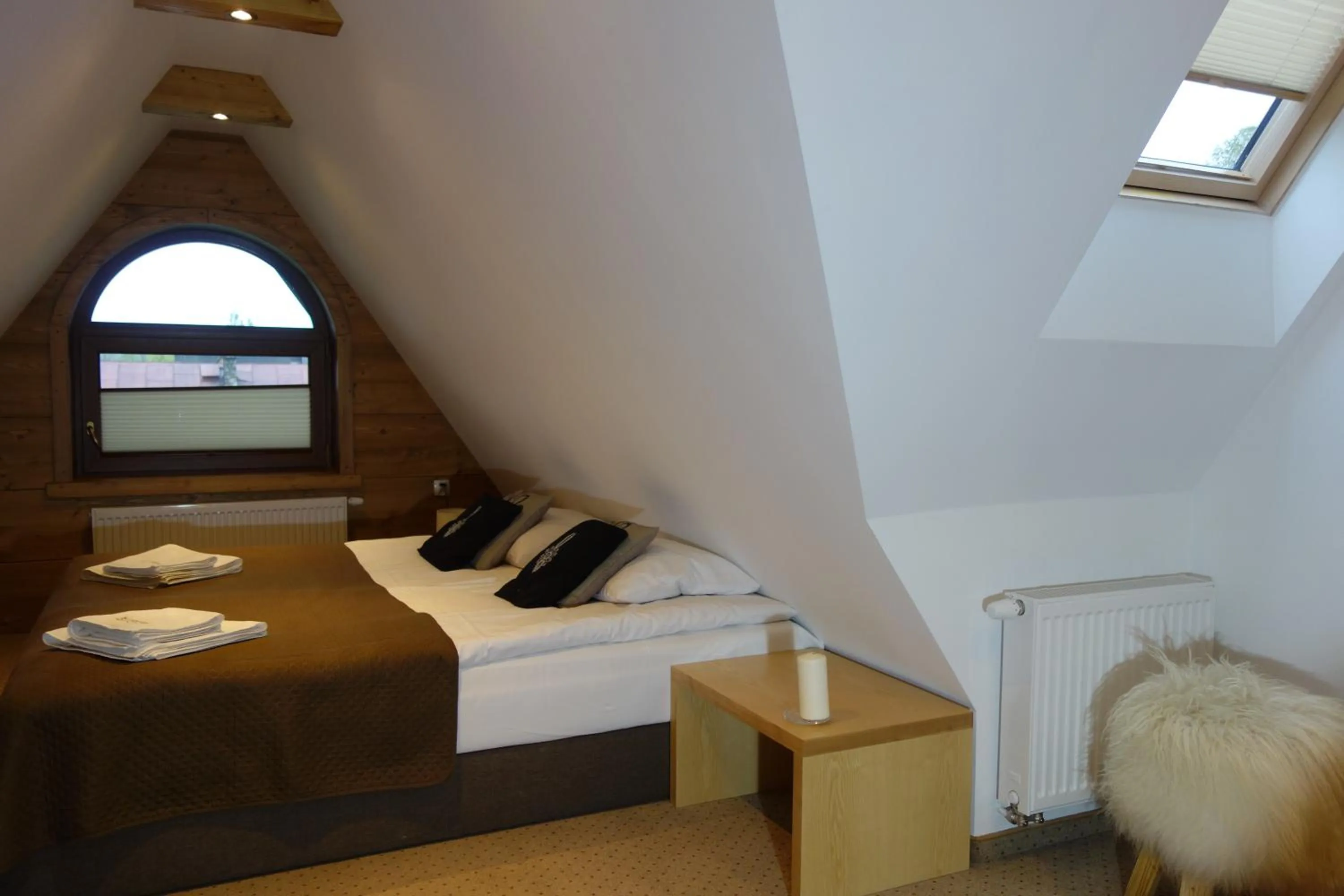 Bed in Willa Gielatówka