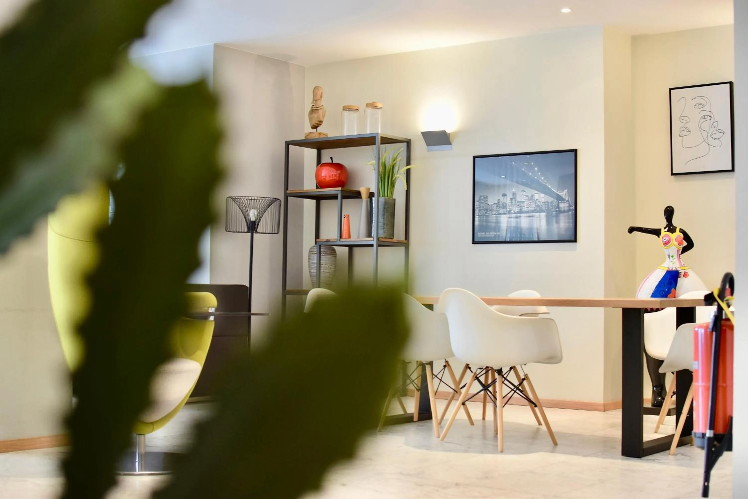 Decorative detail in Bedford Hotel Brussels