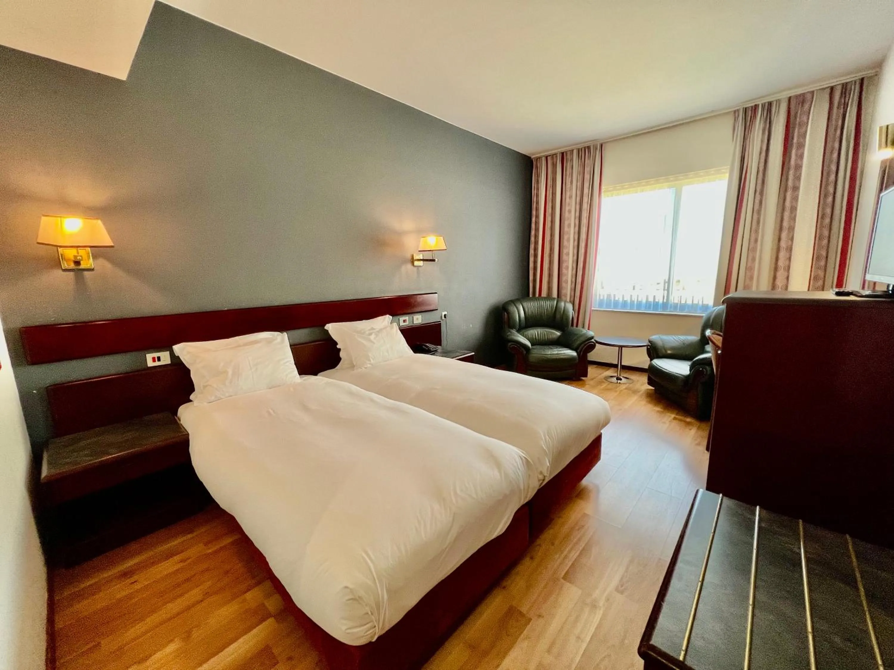 Bed in Bedford Hotel Brussels