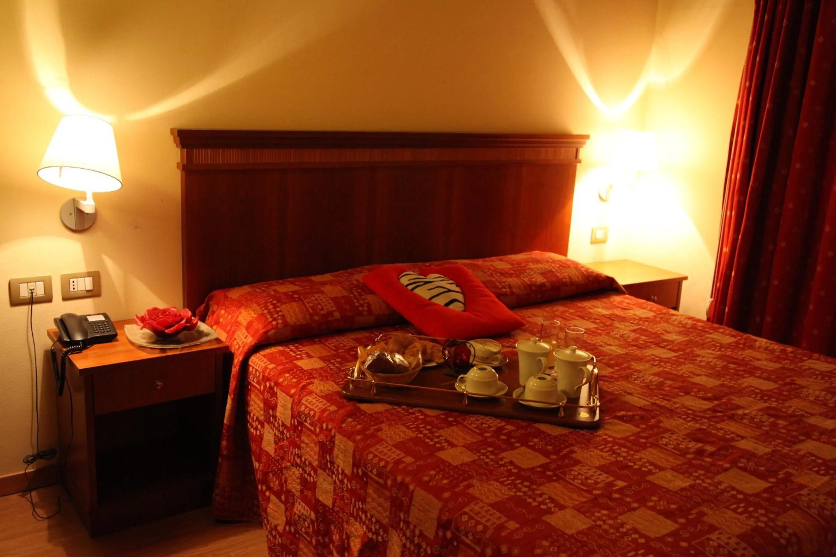 Bedroom, Bed in Hotel Il Borghetto