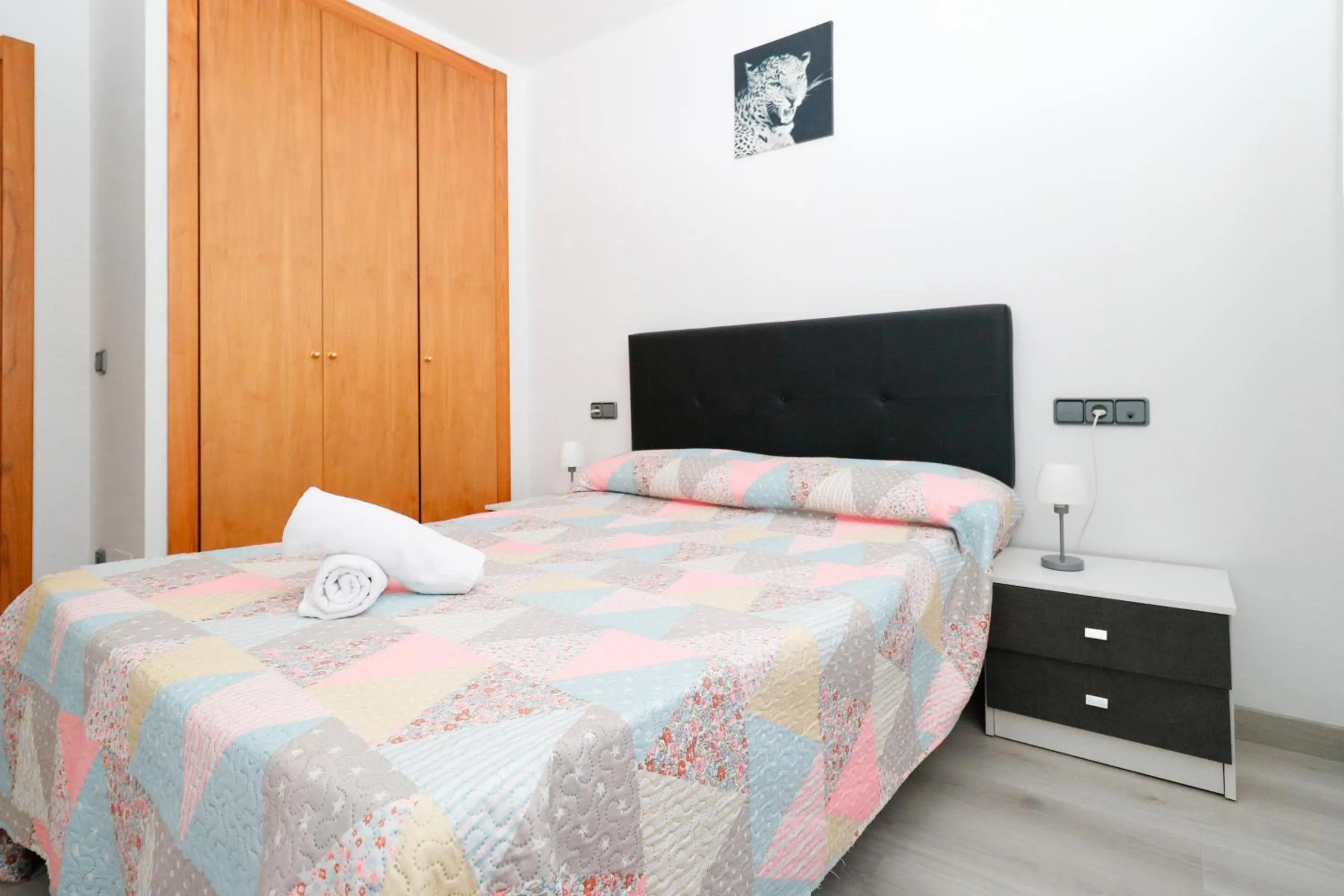 Bedroom, Bed in Apartamentos Araco 3000