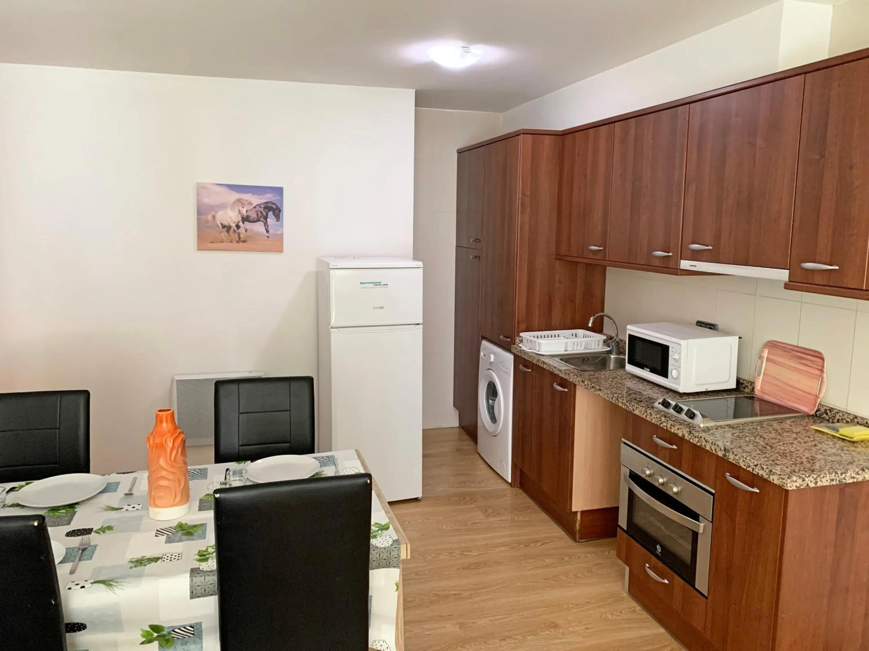 Kitchen or kitchenette in Apartamentos Araco 3000