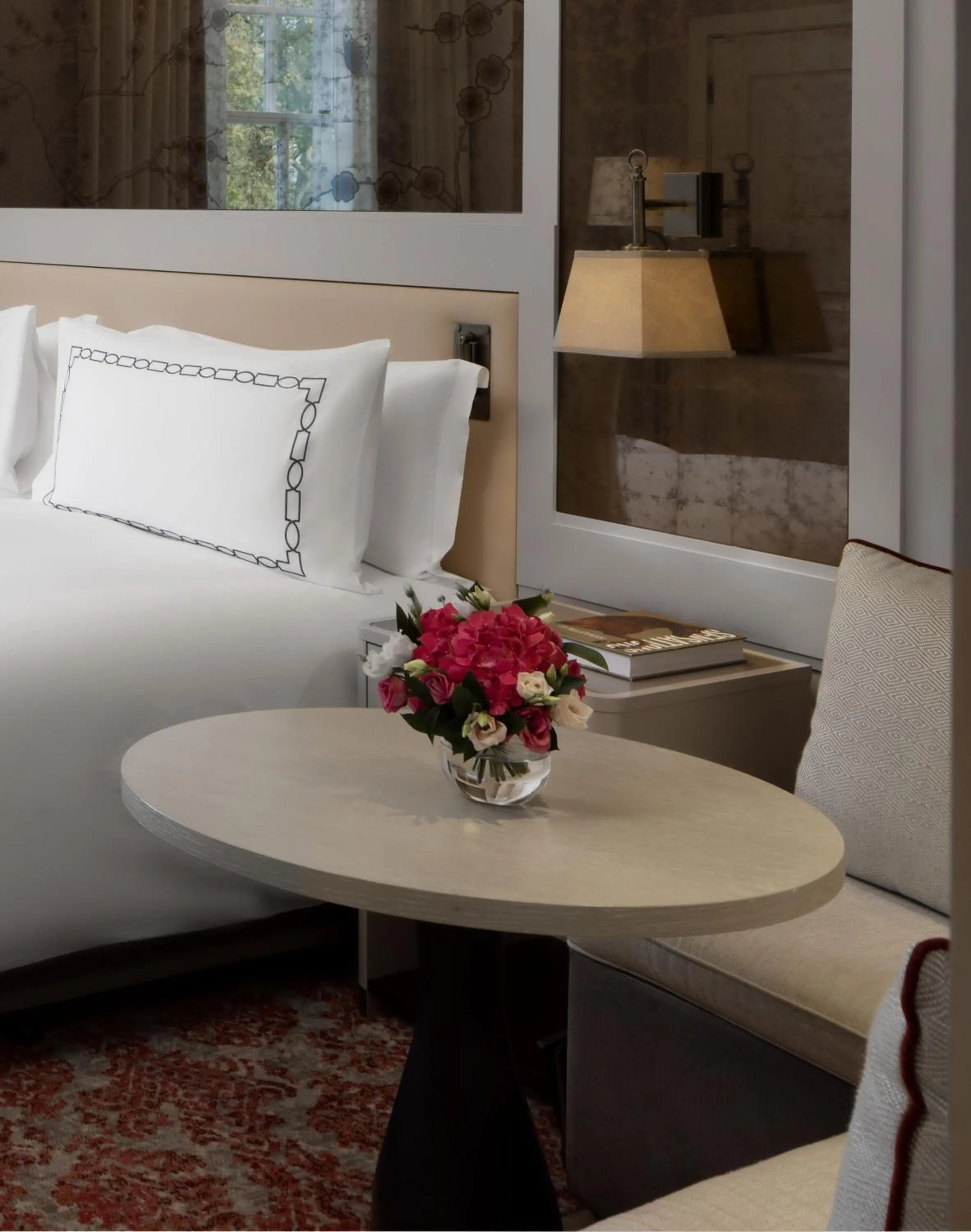 Seating area, Bed in The Biltmore Mayfair